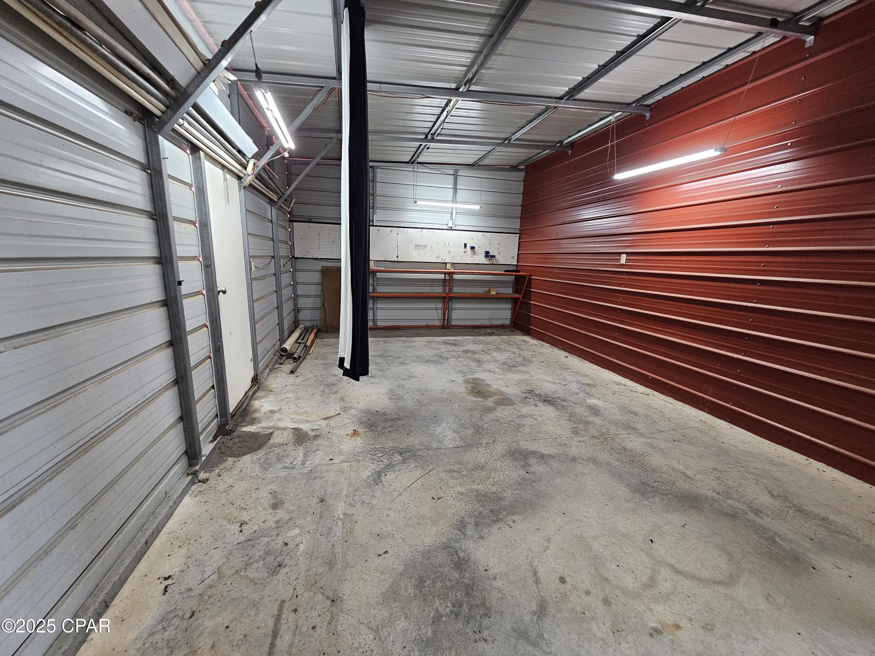 Image 12 For 140 Elm Way 