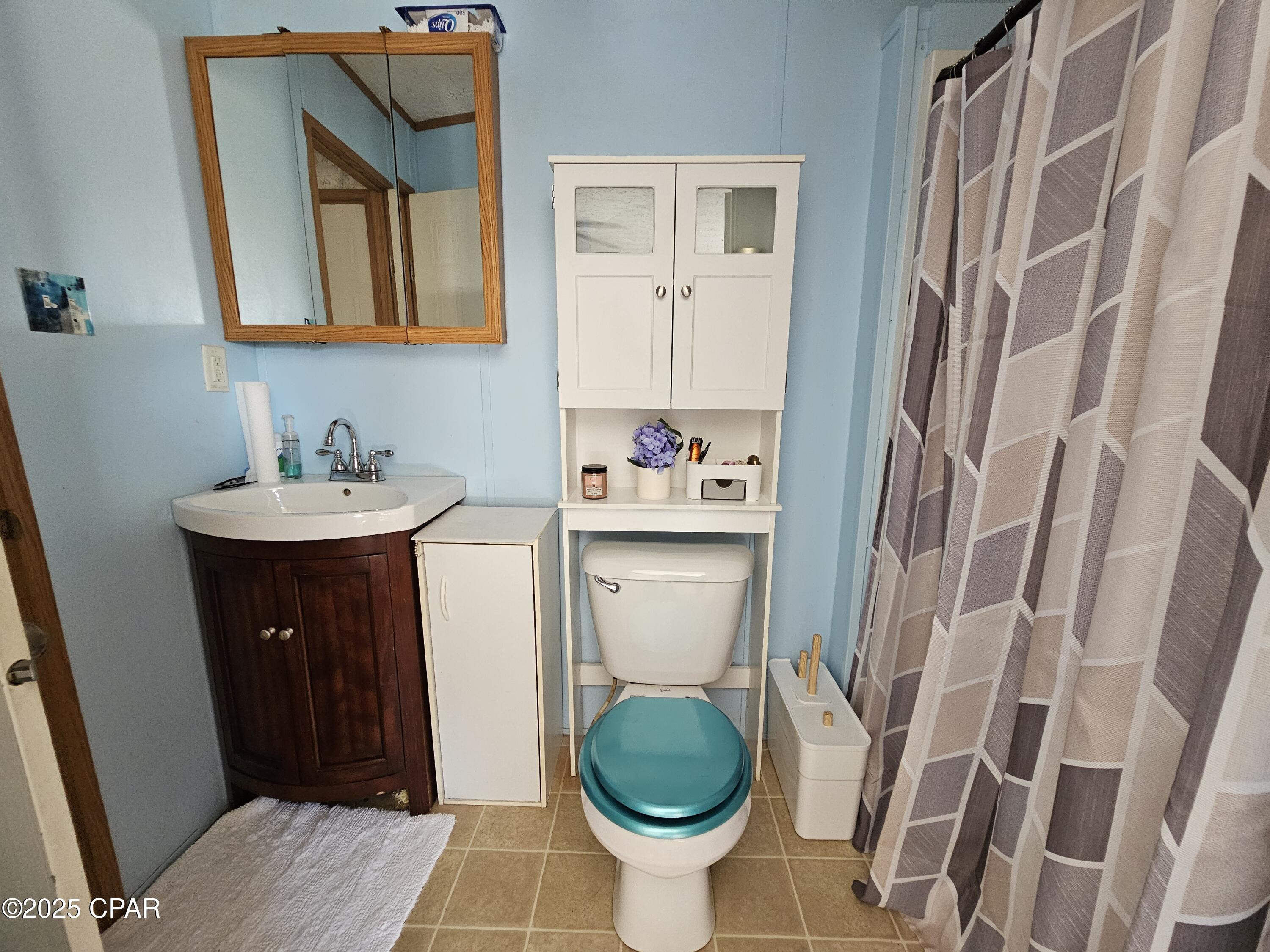 Image 28 For 140 Elm Way 