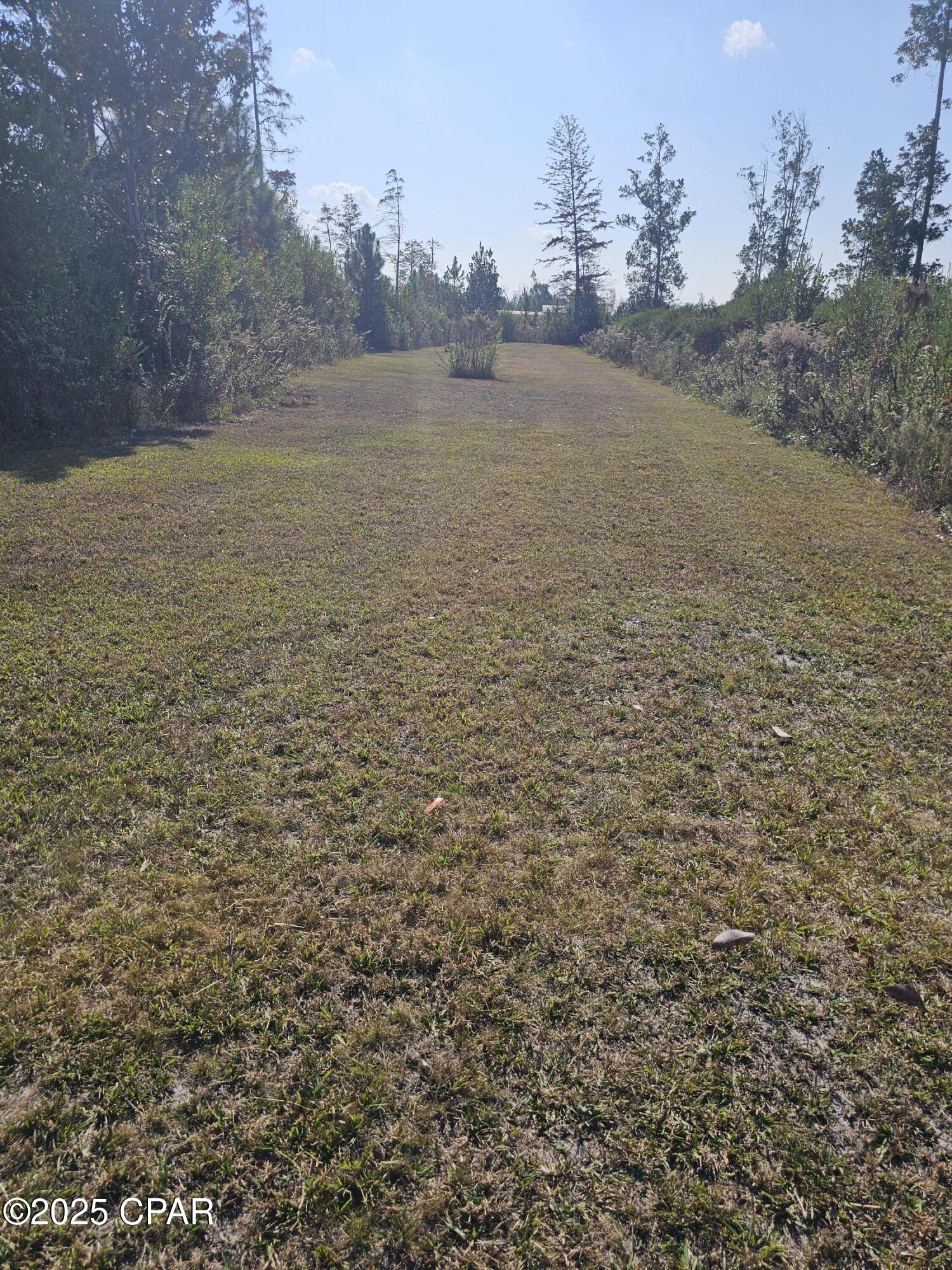 Image 40 For 140 Elm Way 