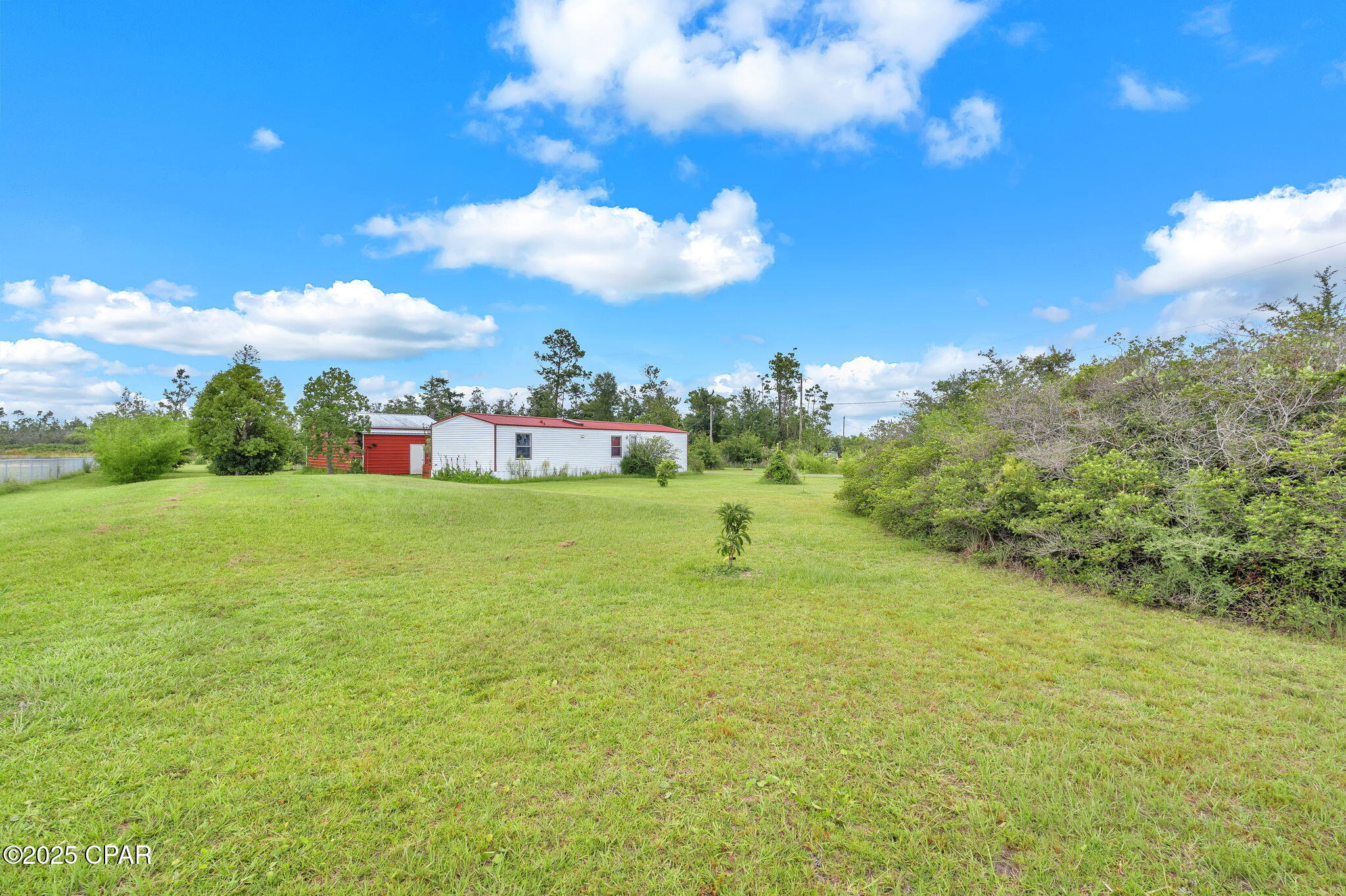 Image 7 For 140 Elm Way 