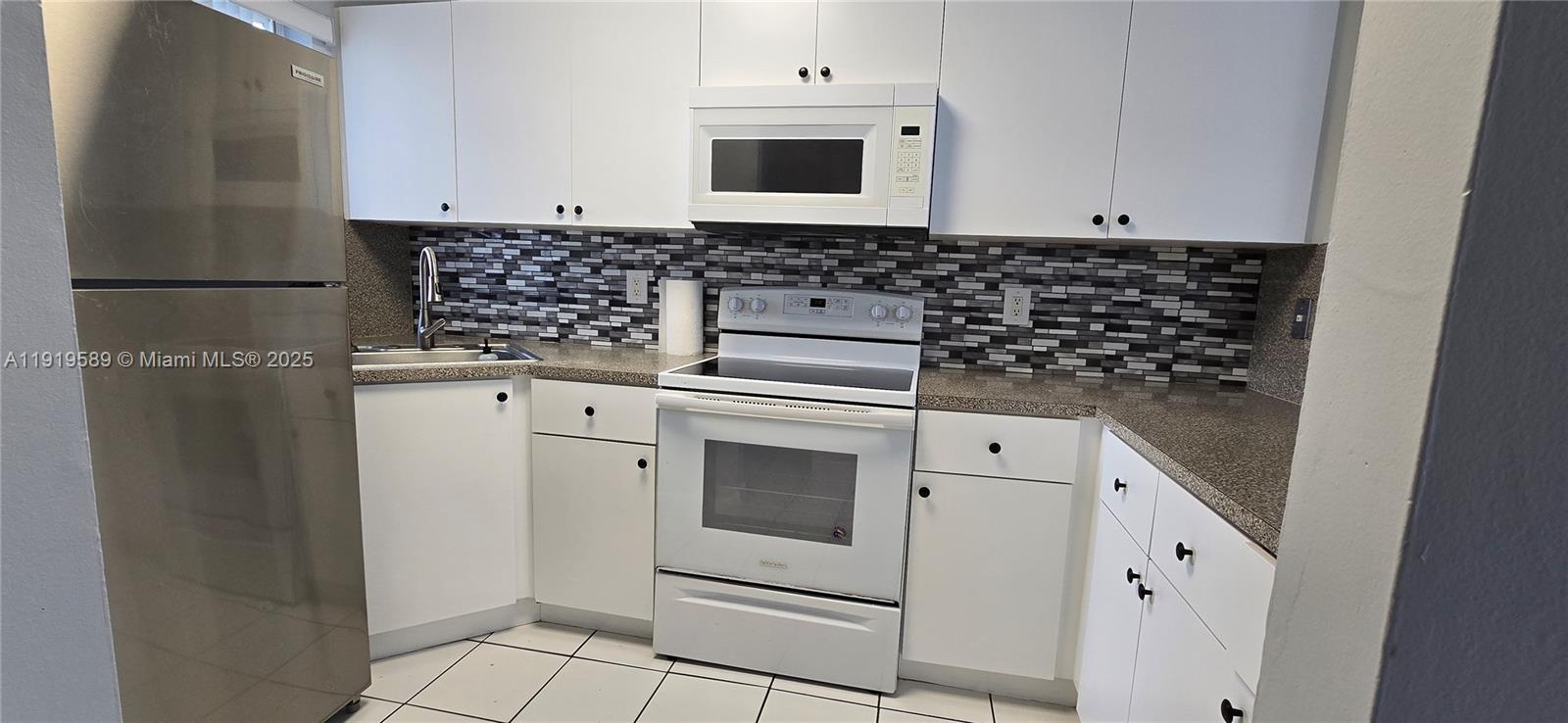 El Paraiso At Hialeah Con