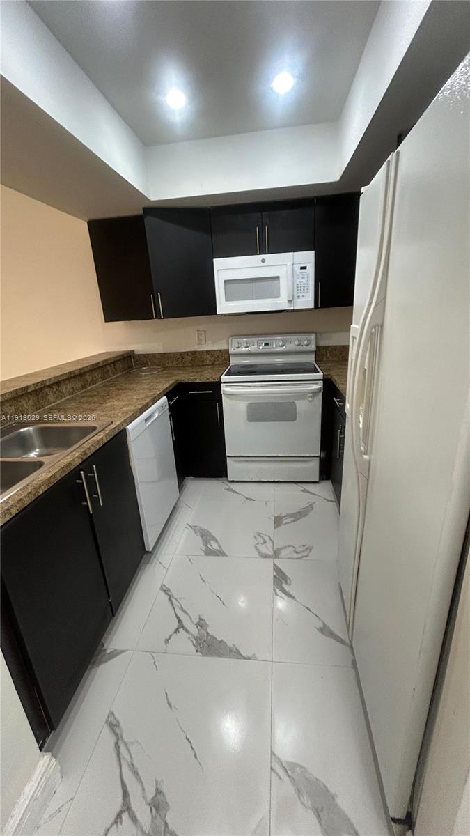 Parkway Grove Condo Part