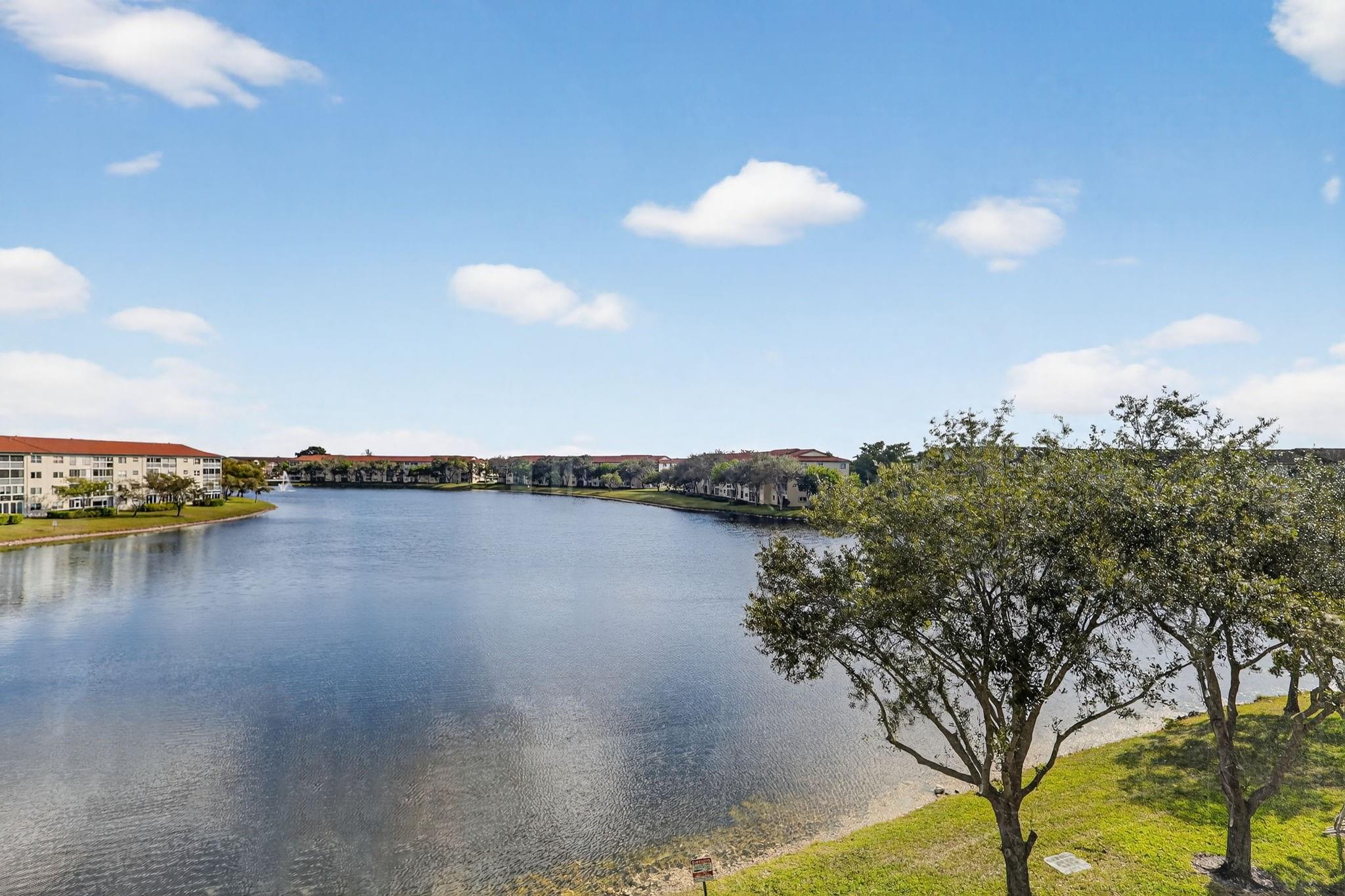 Hawthorne At Century Vill