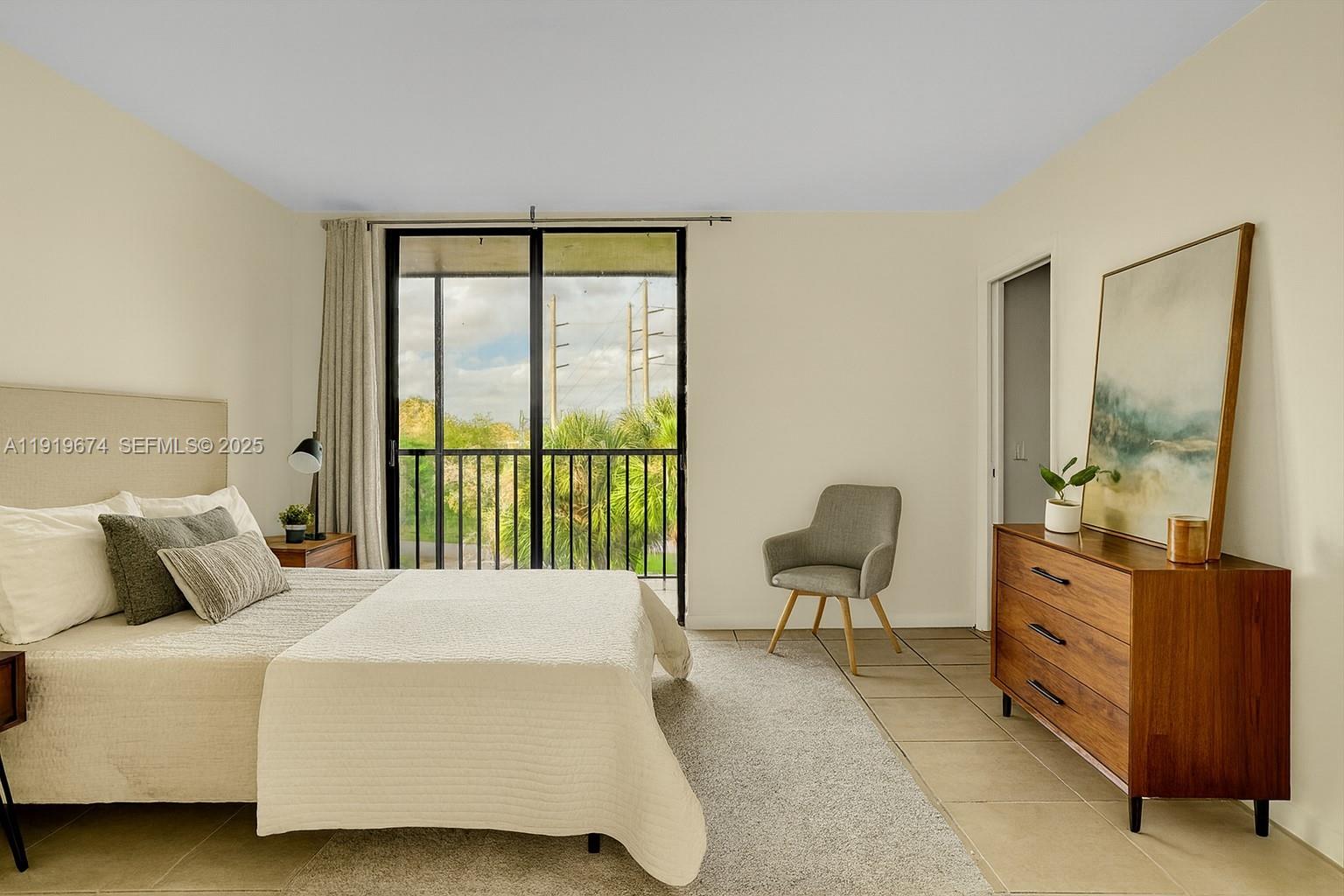 Horizons West Condo #3