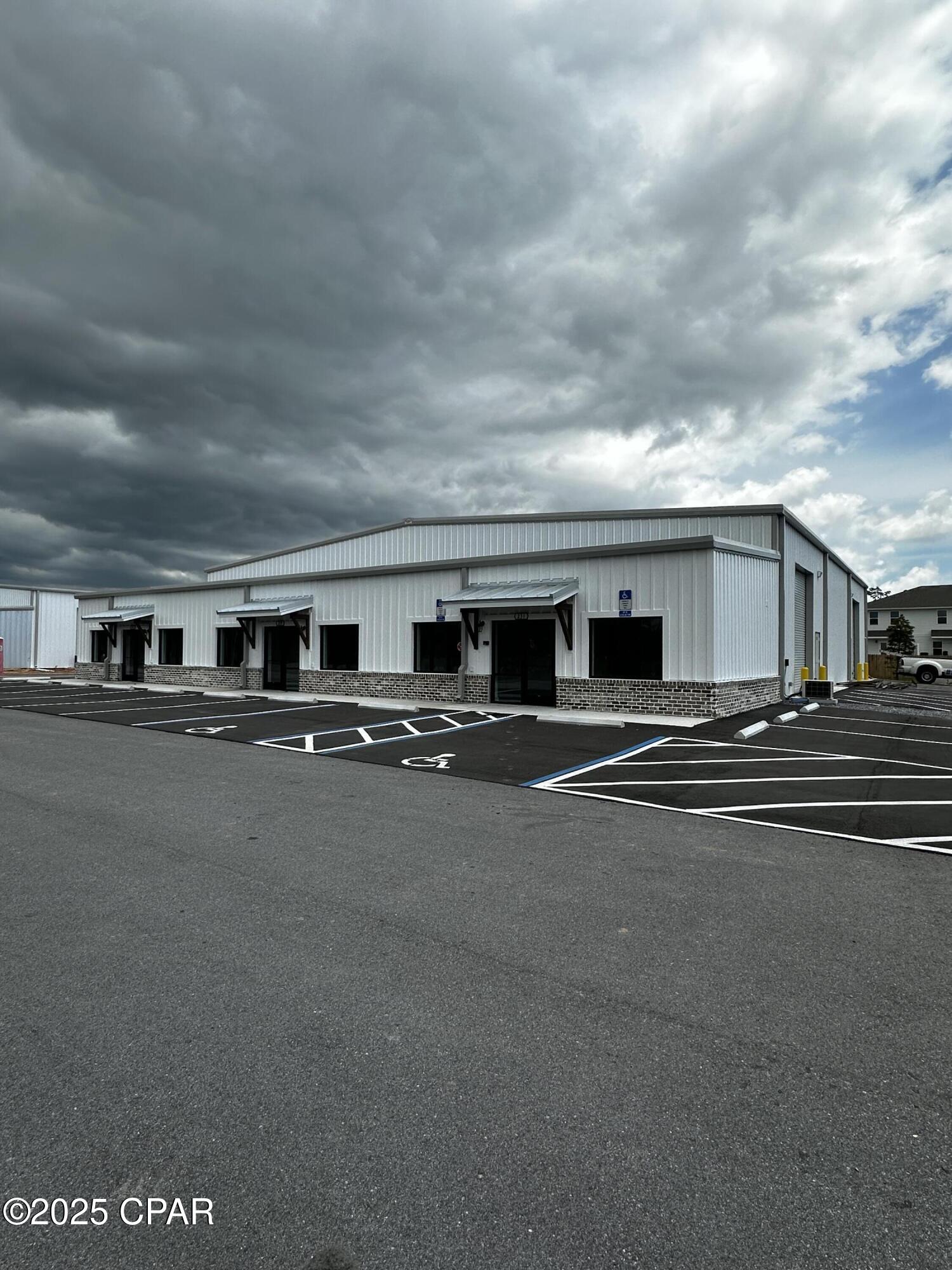 Image 1 For 231 Aberdeen Parkway