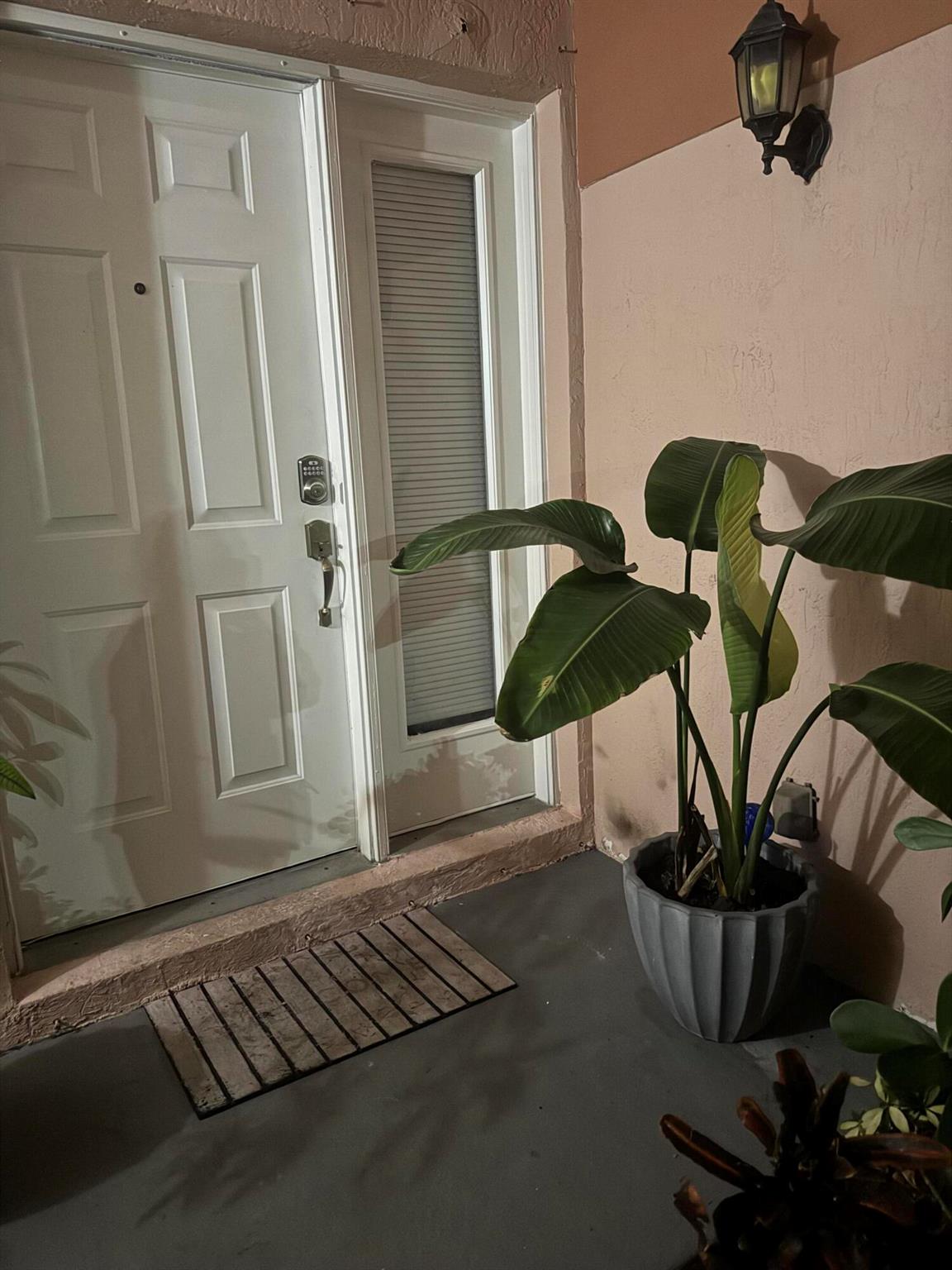 Laguna Pointe At Calif CL