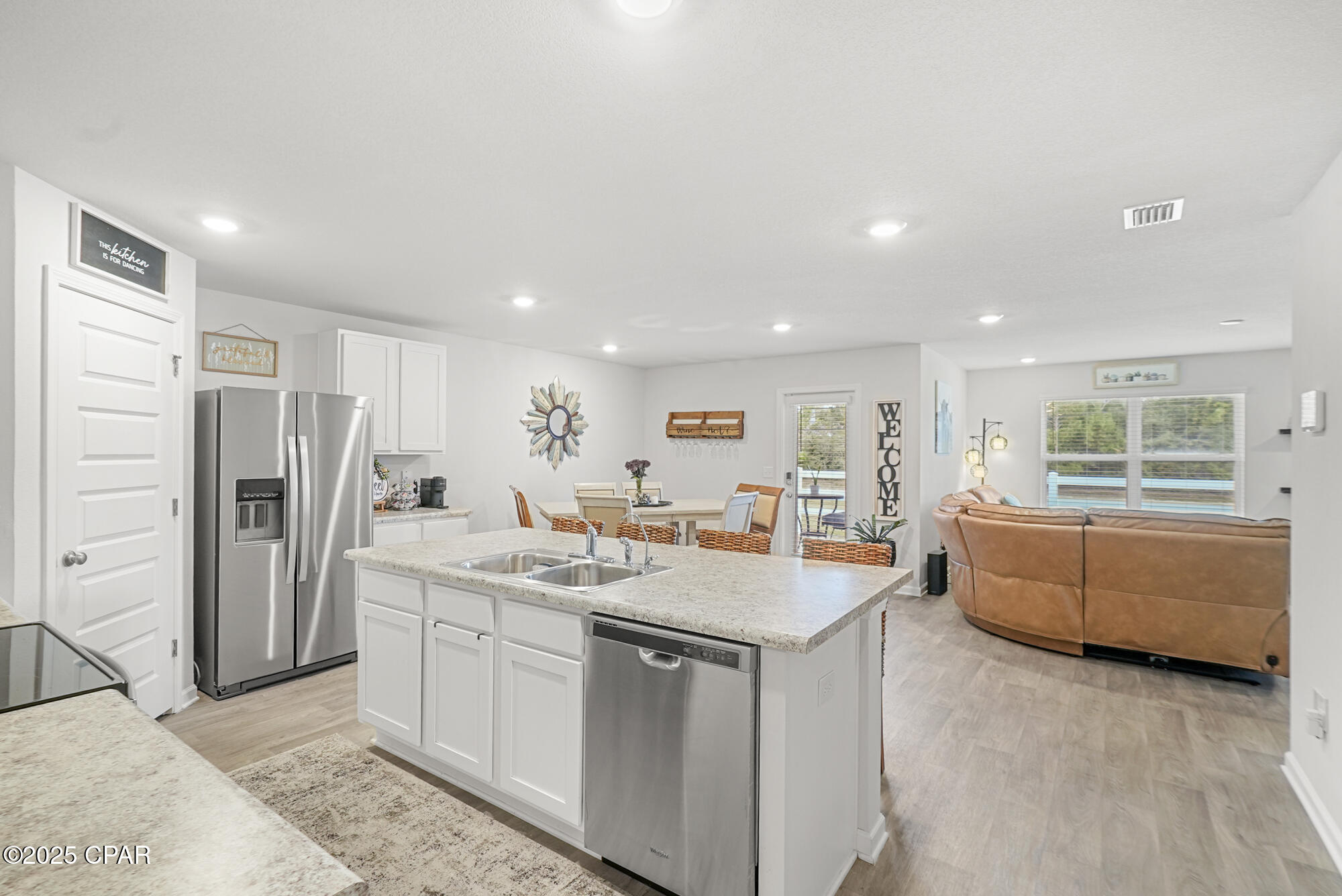 Image 16 For 4016 Silver Spur Road