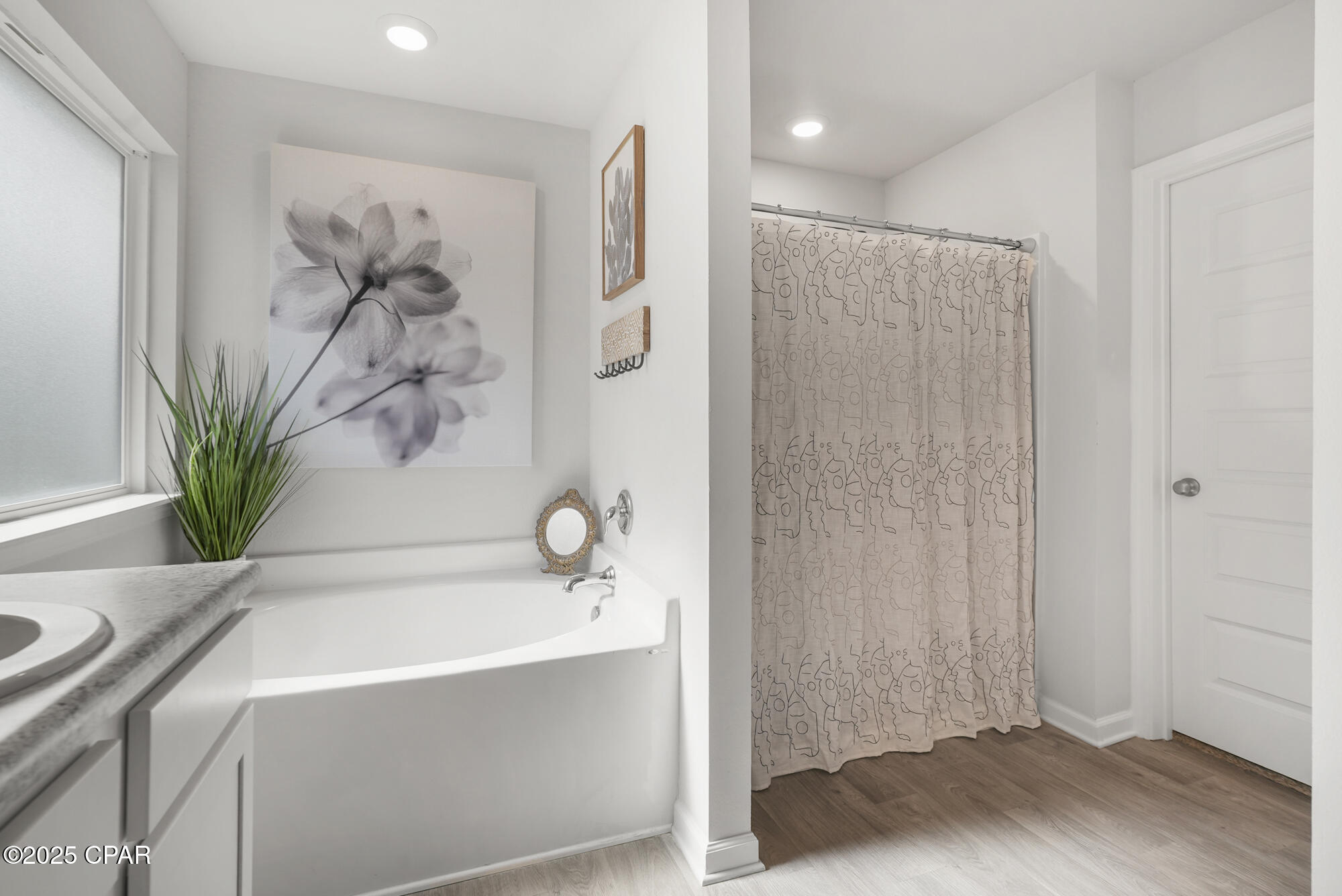 Image 30 For 4016 Silver Spur Road