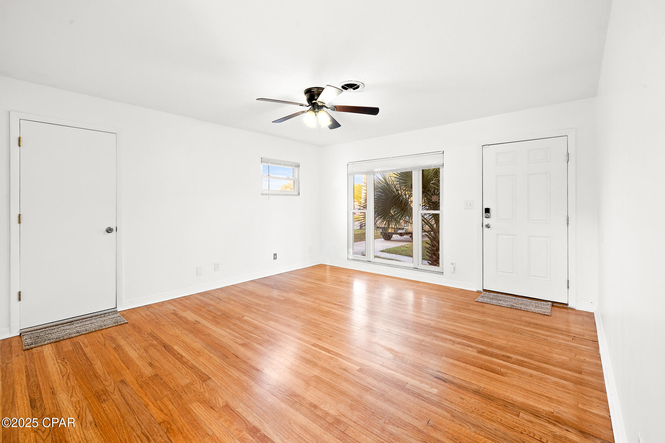 Image 8 For 522 Shade Street