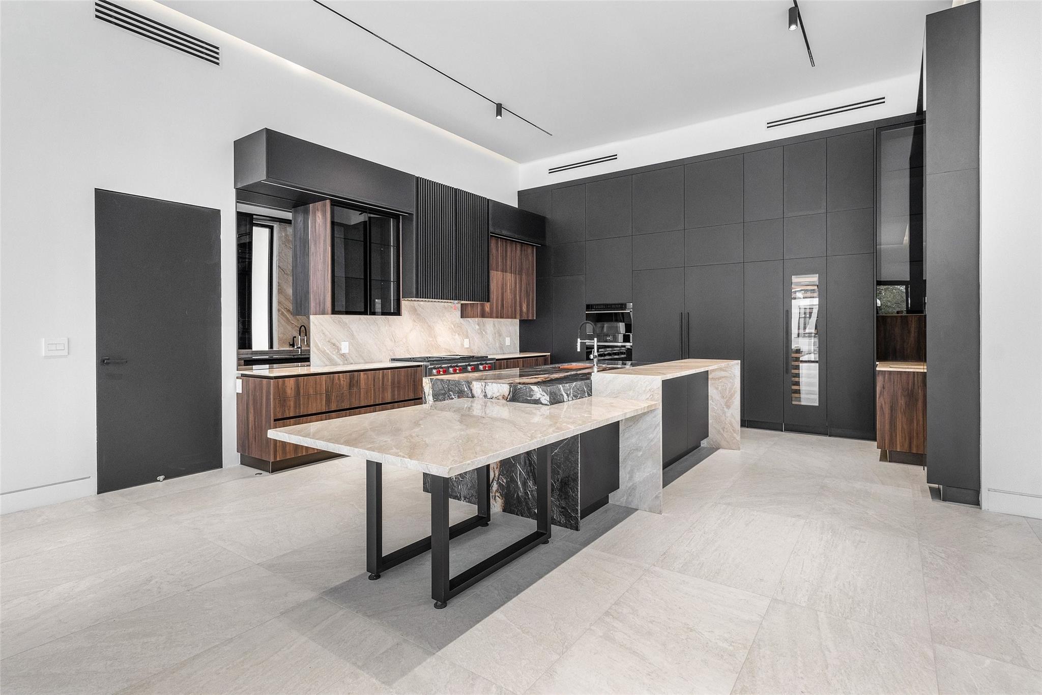 Homes for sale in Parkland, FL | 6676 Nw 66th Way, Parkland, FL 33067 | MLS# F10538375