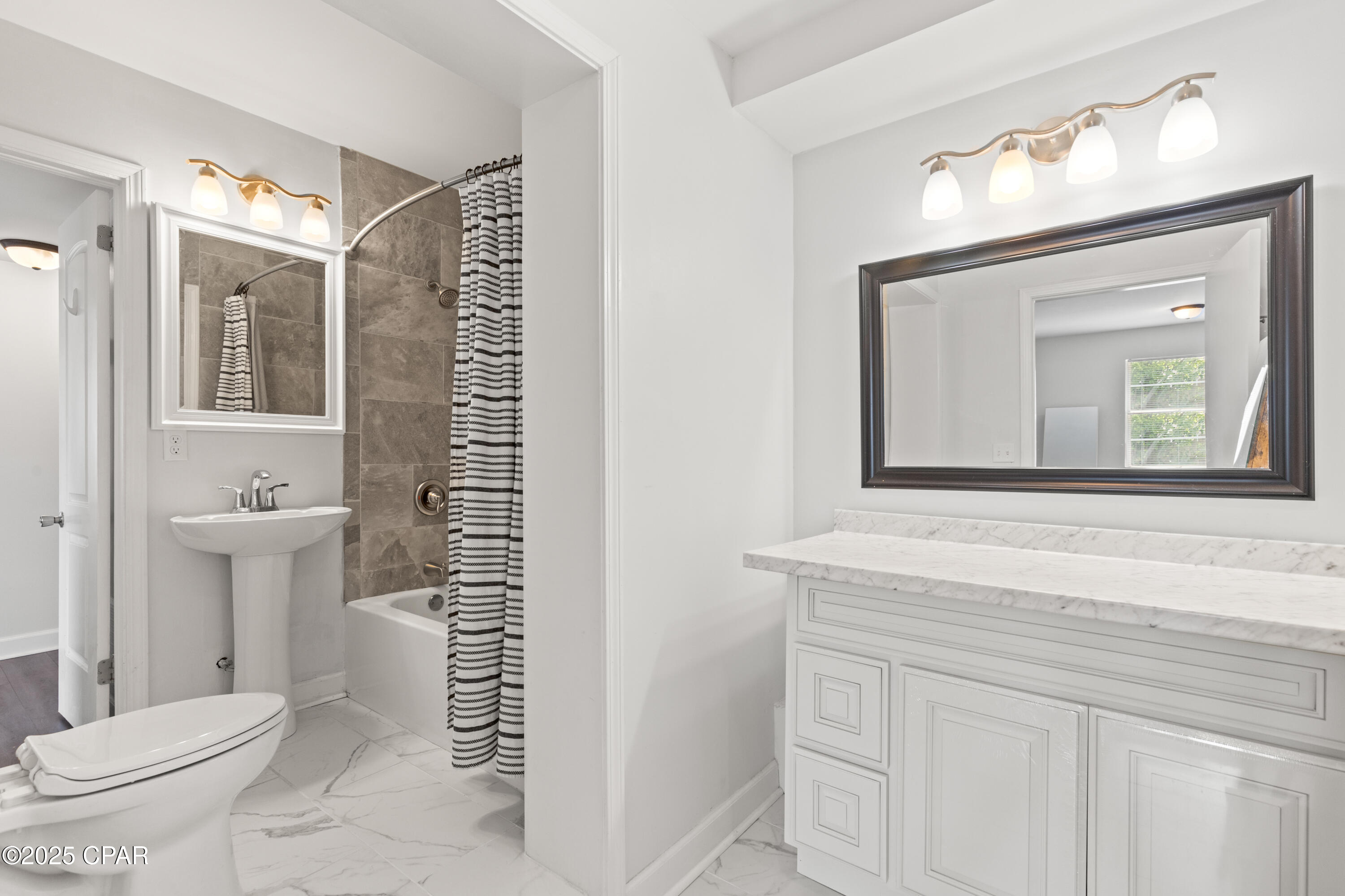 Image 17 For 1914 Clay Avenue