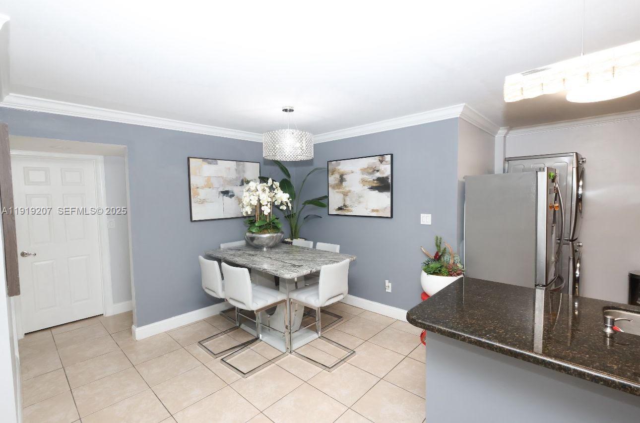 Lago Grande One Condo