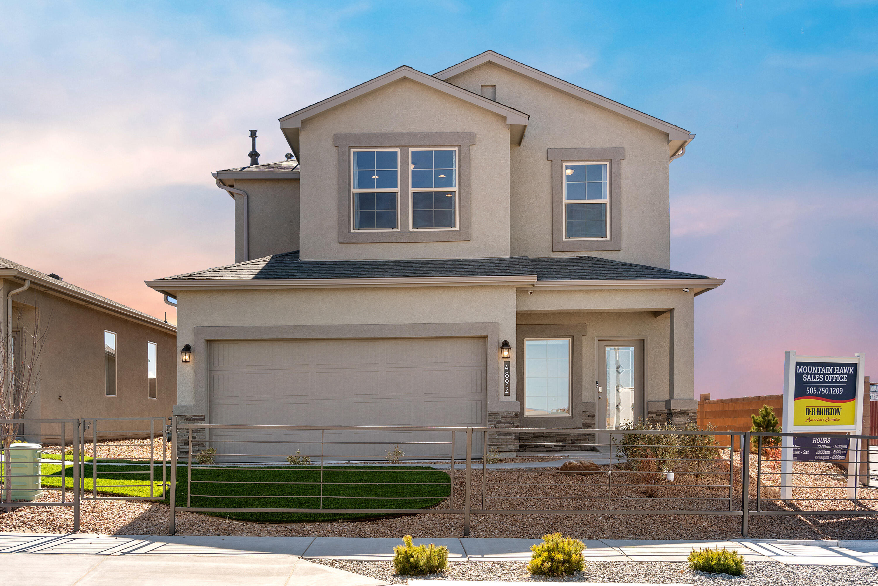 1527 Woods Street, Rio Rancho NM 87144