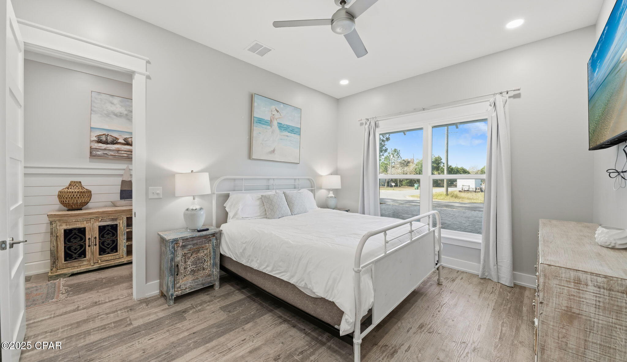 Image 18 For 316 Lakeshore Drive