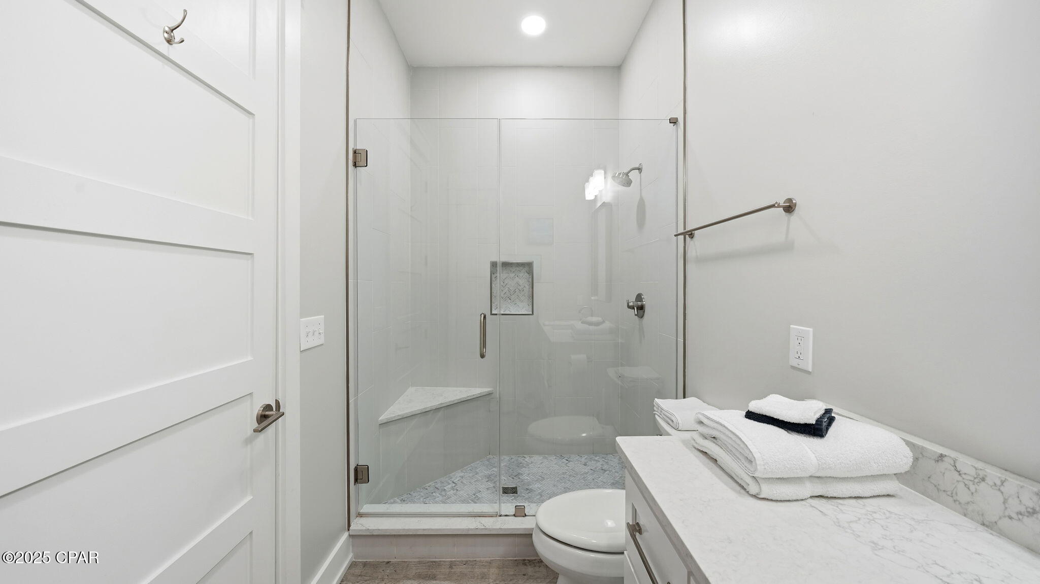 Image 20 For 316 Lakeshore Drive