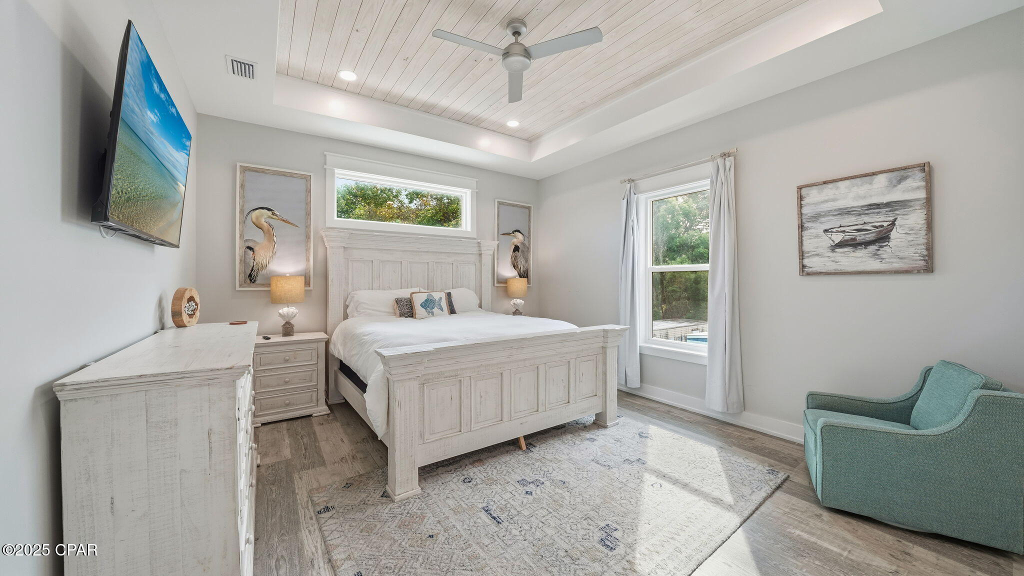 Listing photo id 25 for 316 Lakeshore Drive