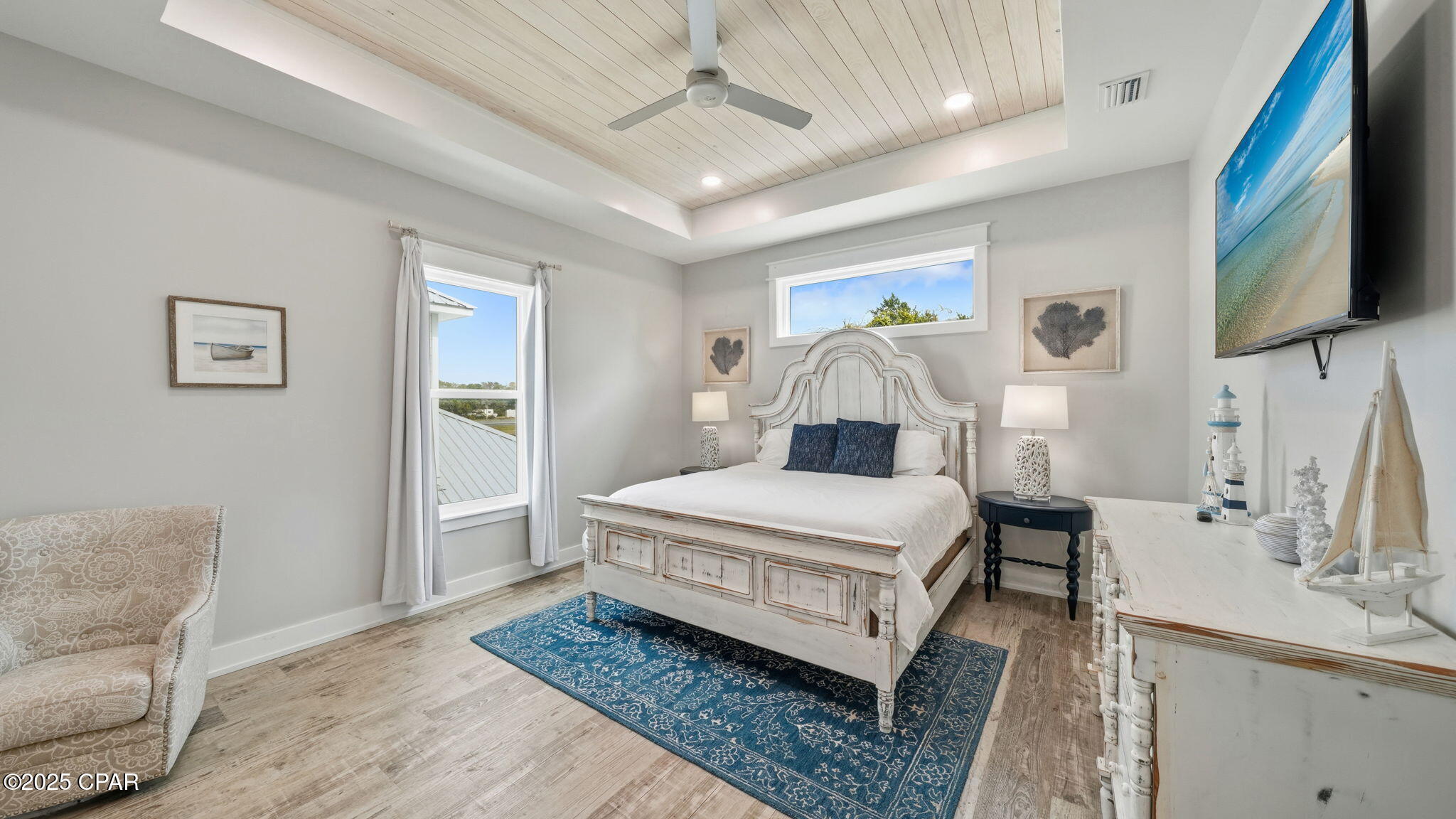 Listing photo id 29 for 316 Lakeshore Drive