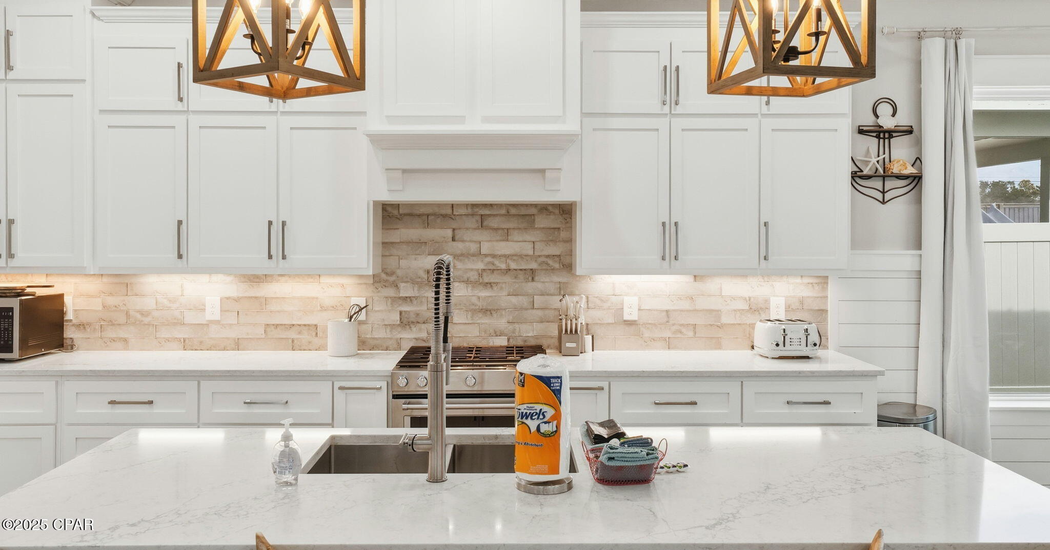 Image 5 For 316 Lakeshore Drive