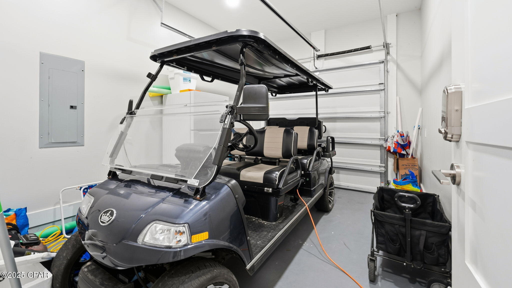 Listing photo id 54 for 316 Lakeshore Drive