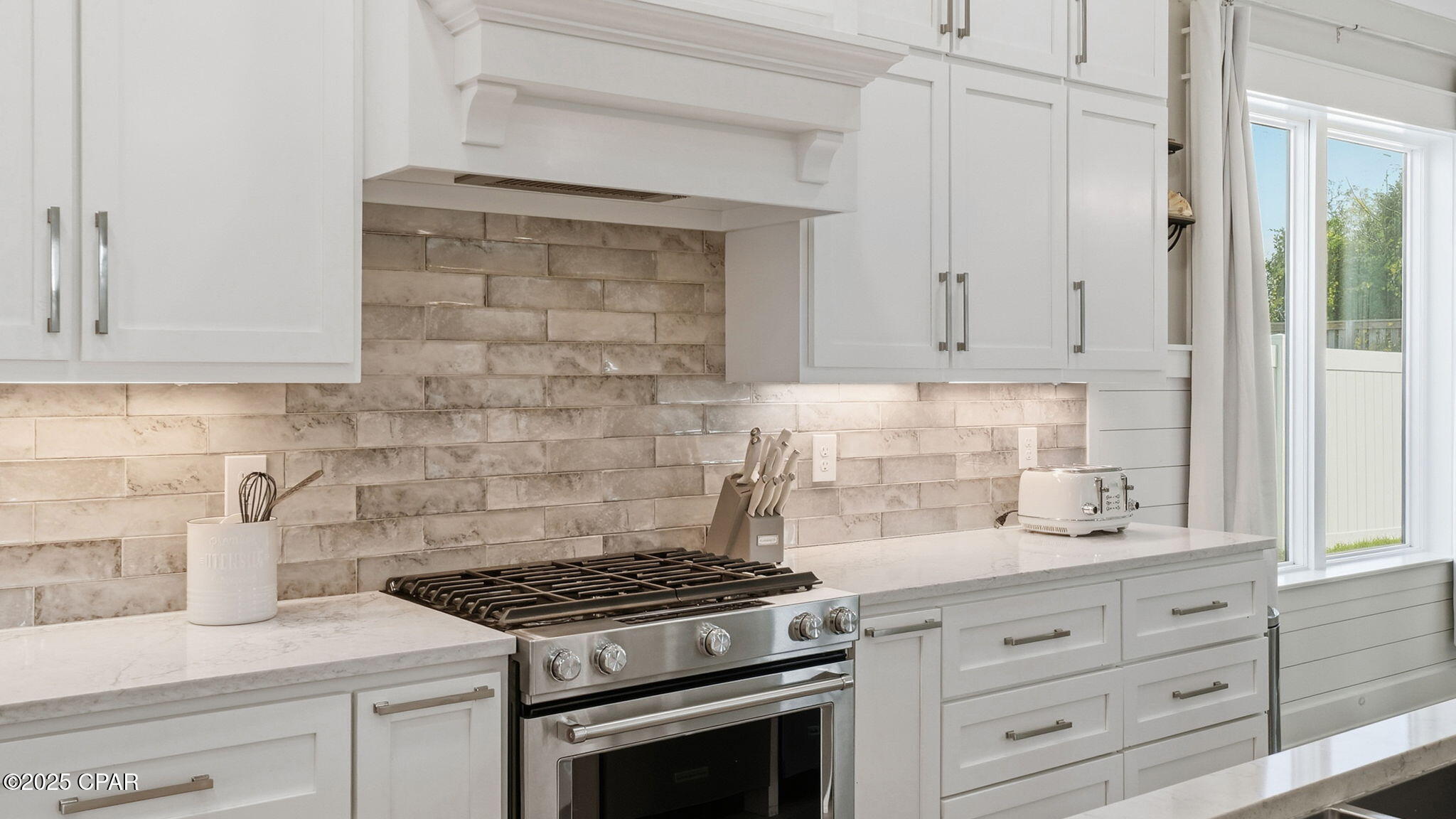 Image 8 For 316 Lakeshore Drive