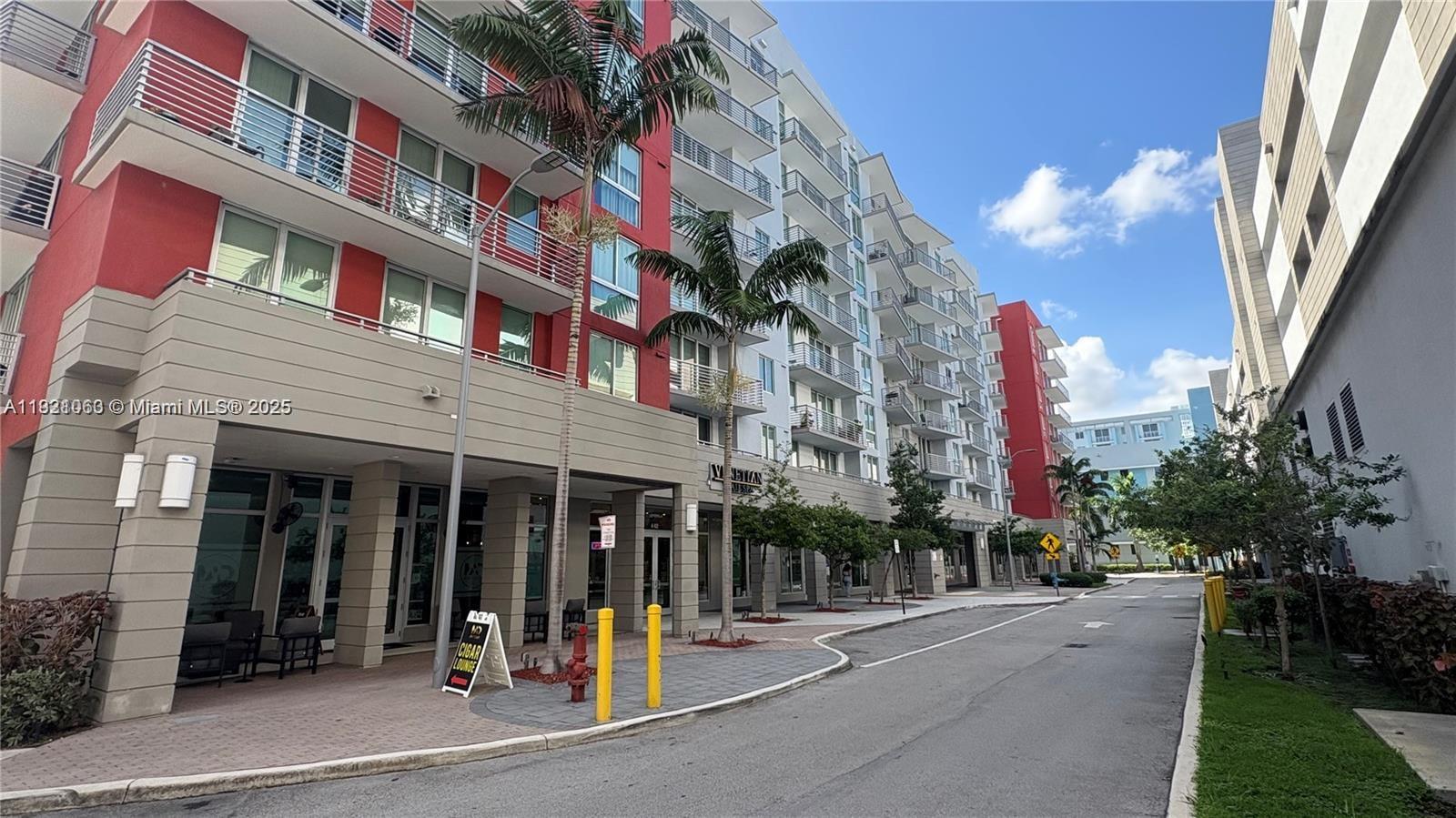 Midtown Doral Condo 4