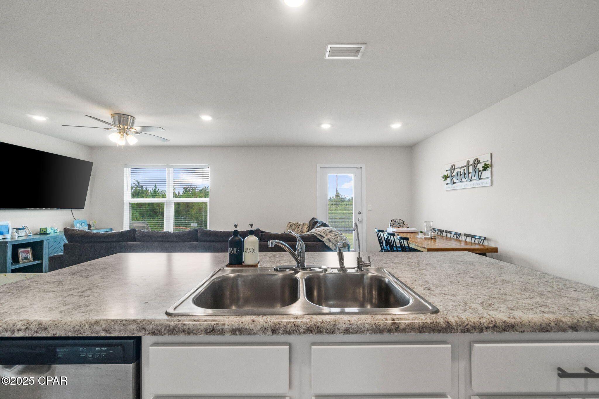 Image 4 For 4873 Shurer Lane