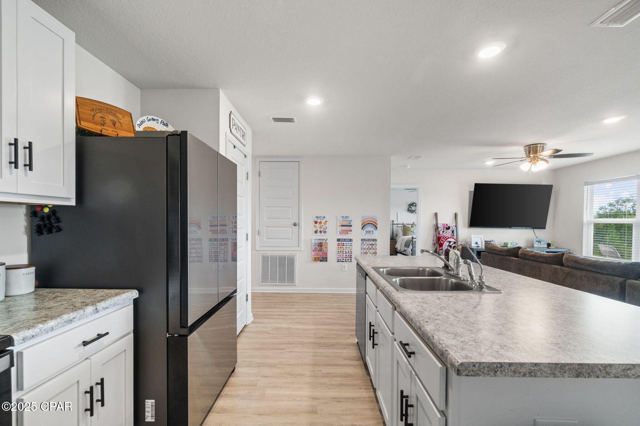 Image 6 For 4873 Shurer Lane