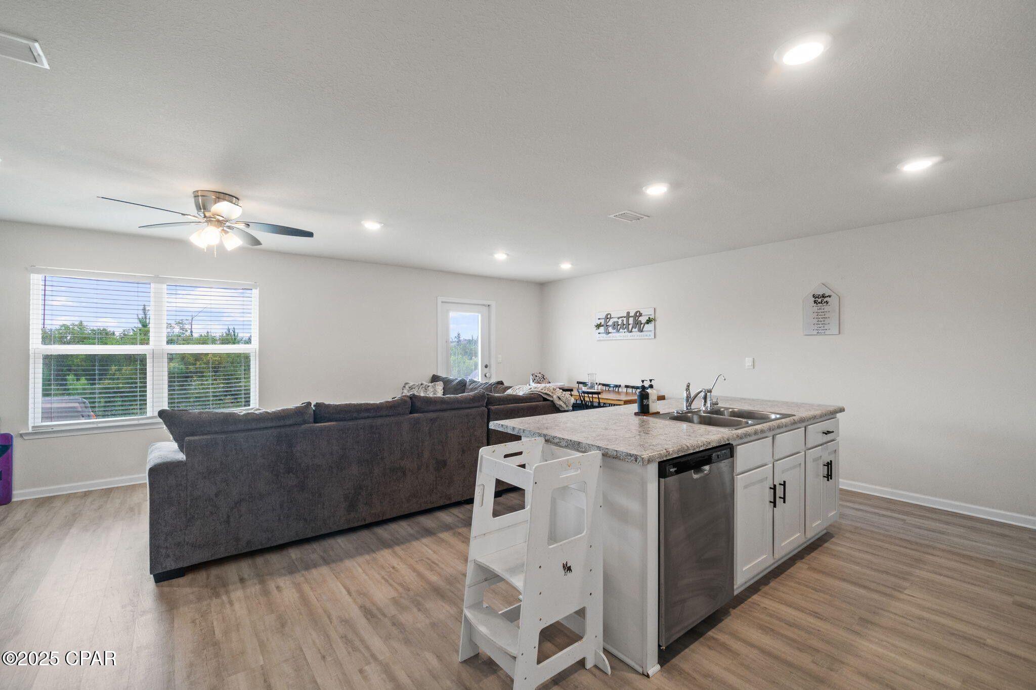 Image 7 For 4873 Shurer Lane