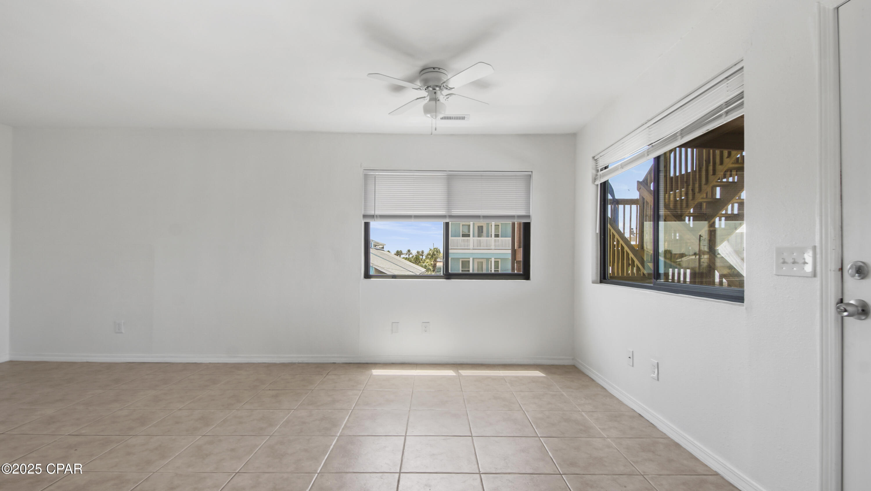 Image 10 For 4114 Holiday Drive 7