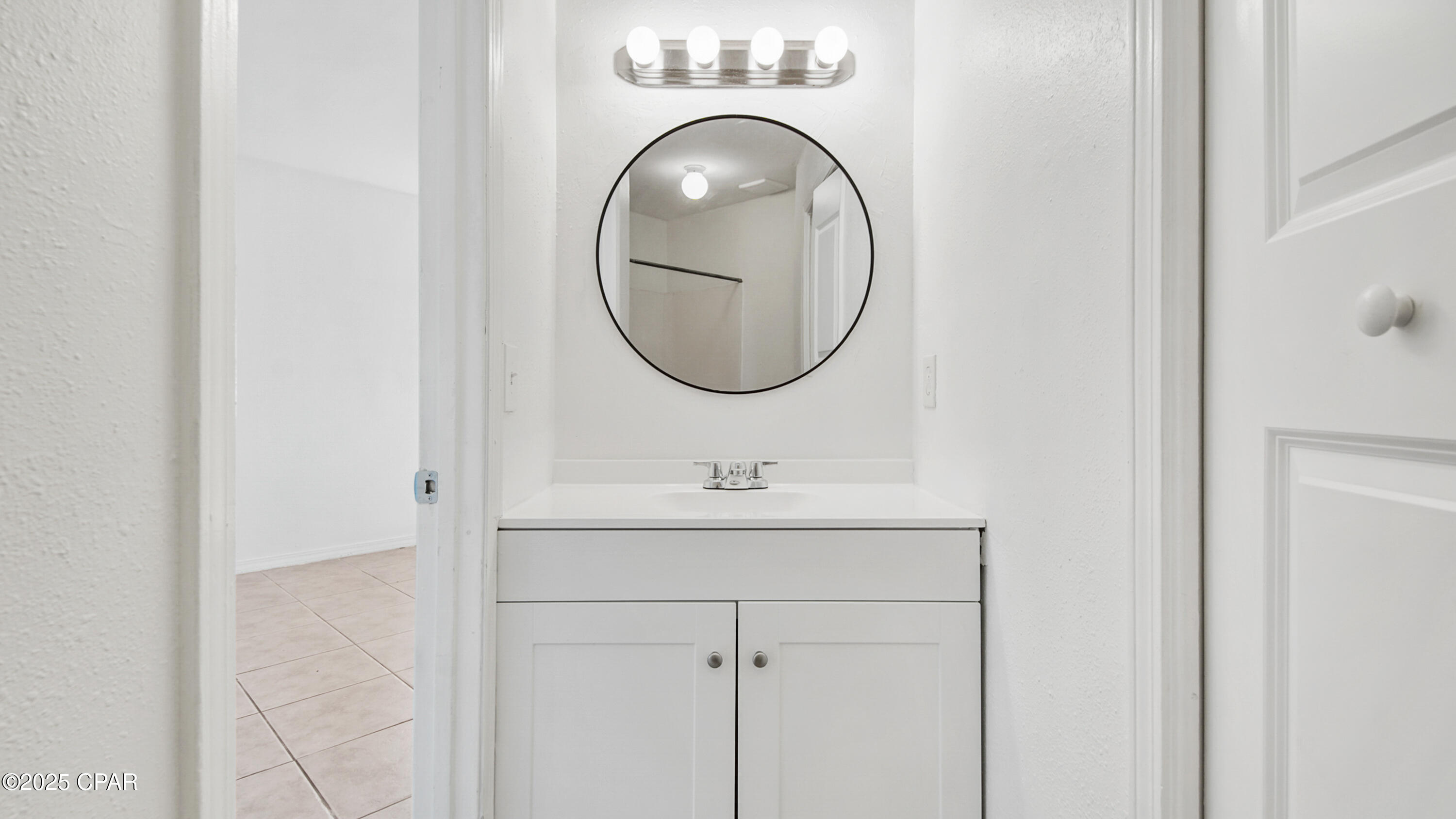 Image 12 For 4114 Holiday Drive 7