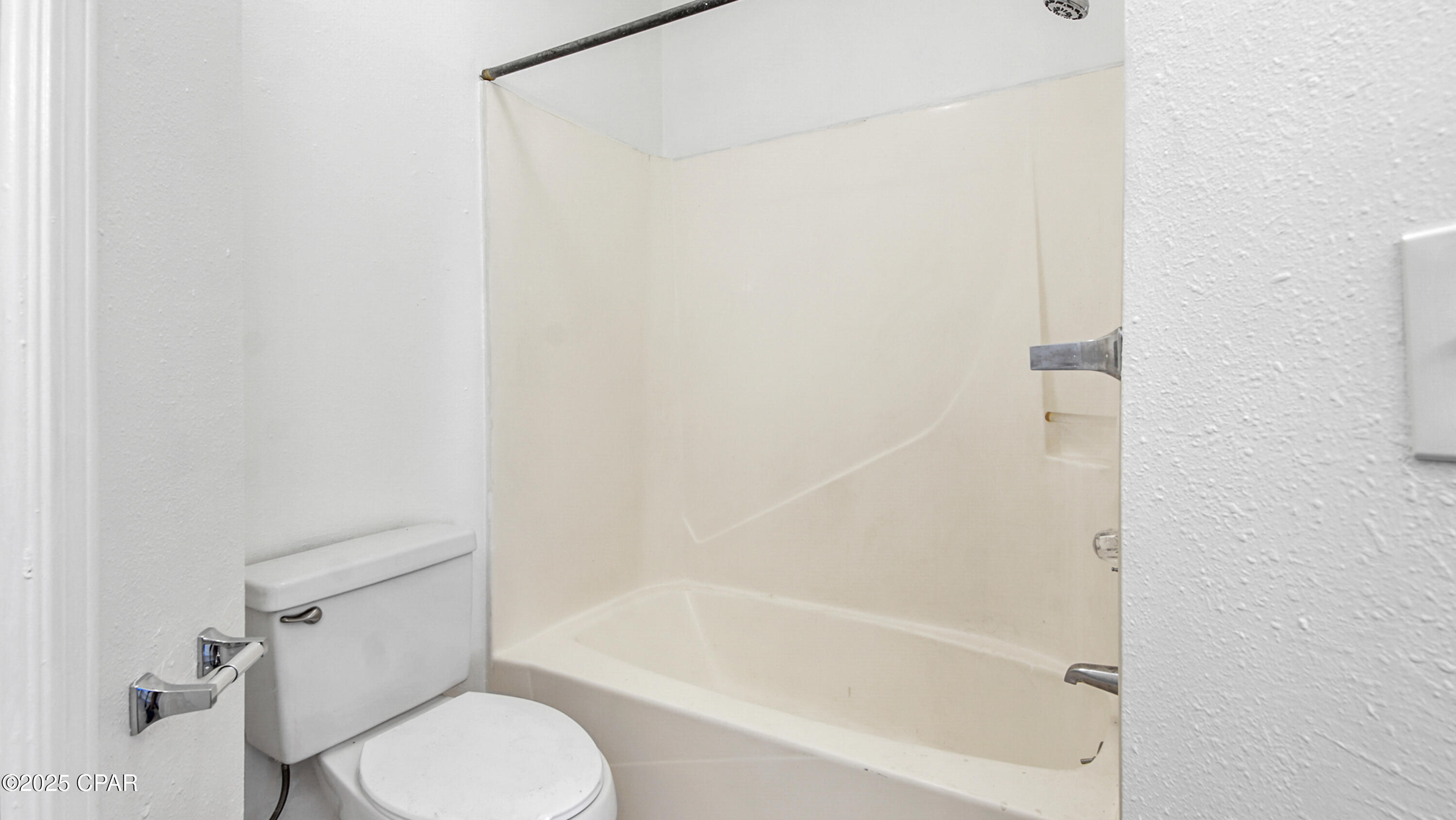 Image 13 For 4114 Holiday Drive 7