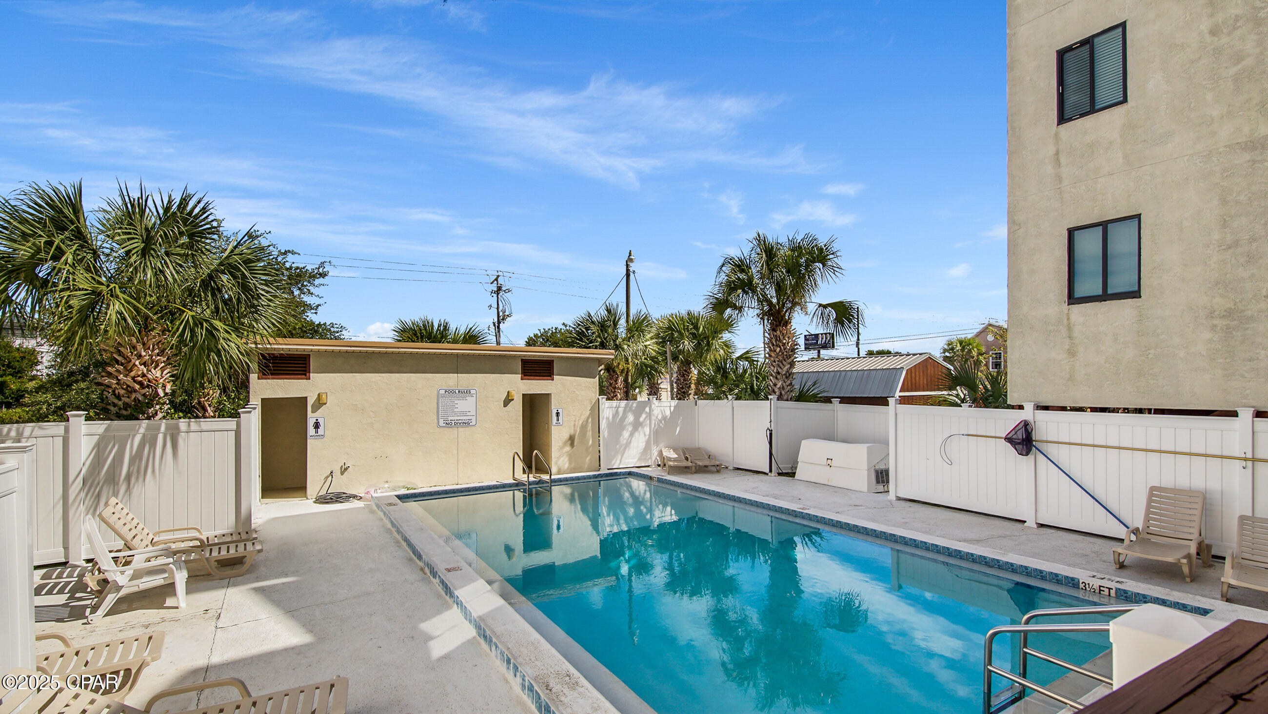 Image 16 For 4114 Holiday Drive 7