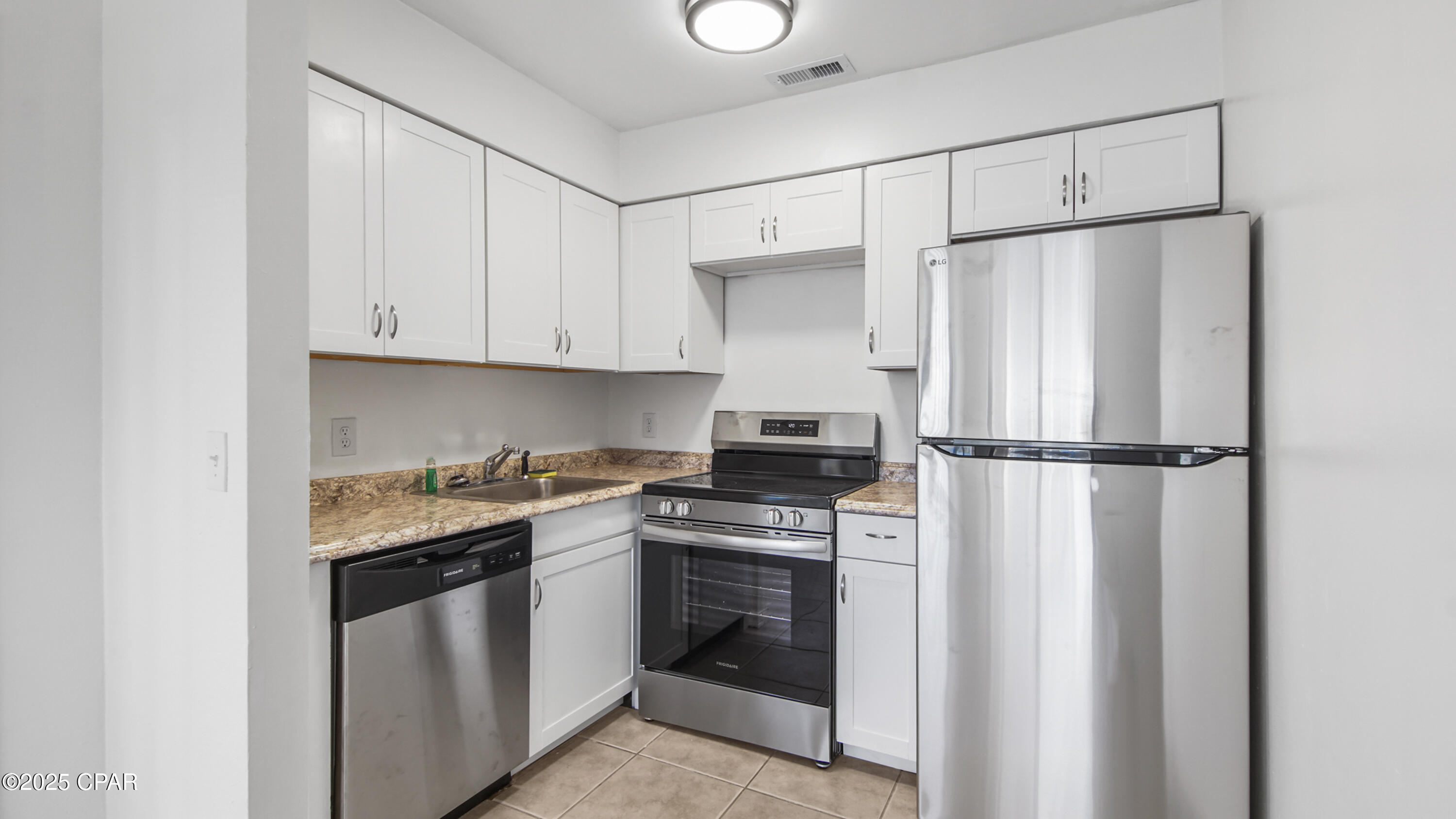 Image 5 For 4114 Holiday Drive 7