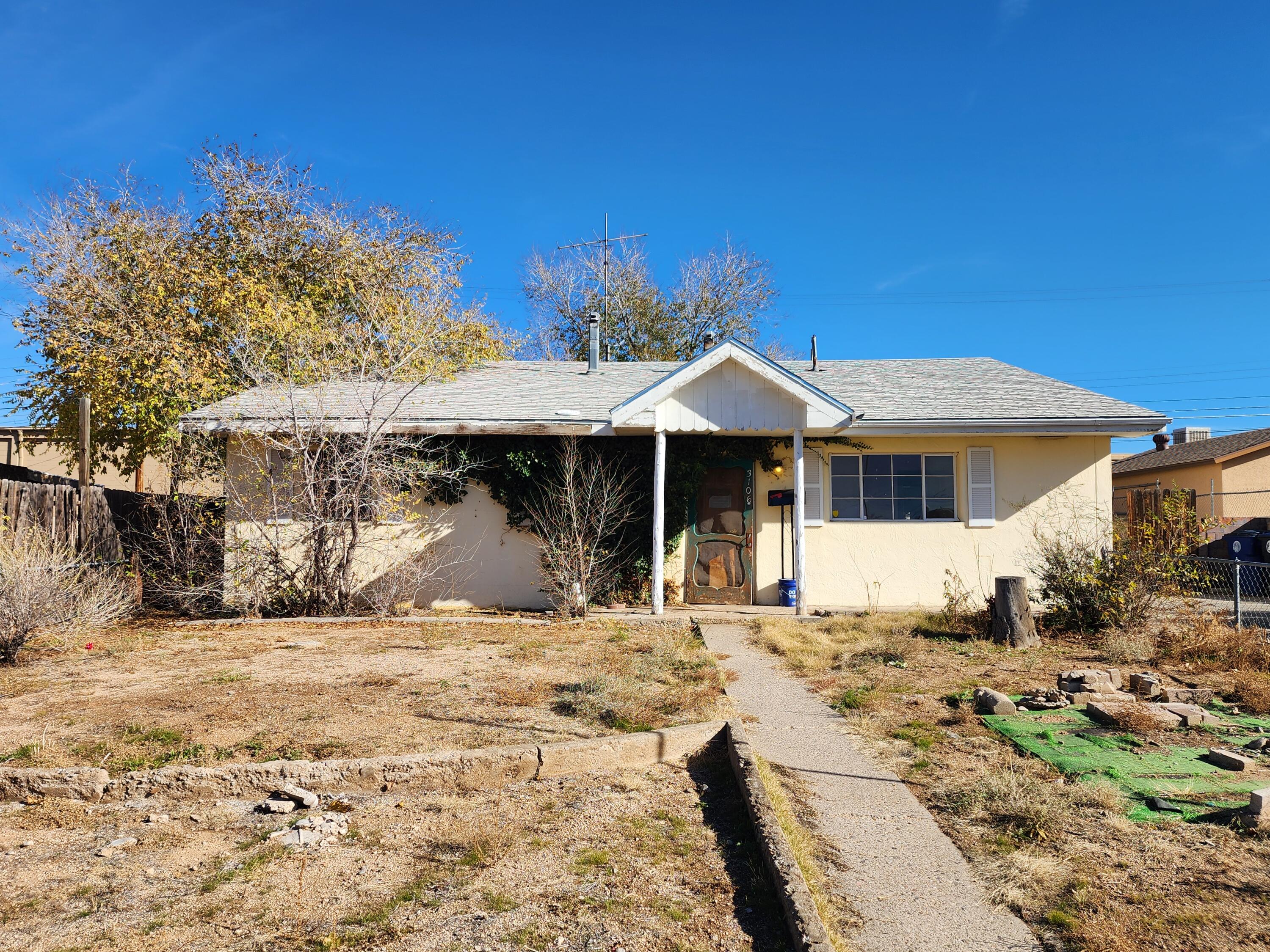 3106 Truman Street, Albuquerque NM 87110