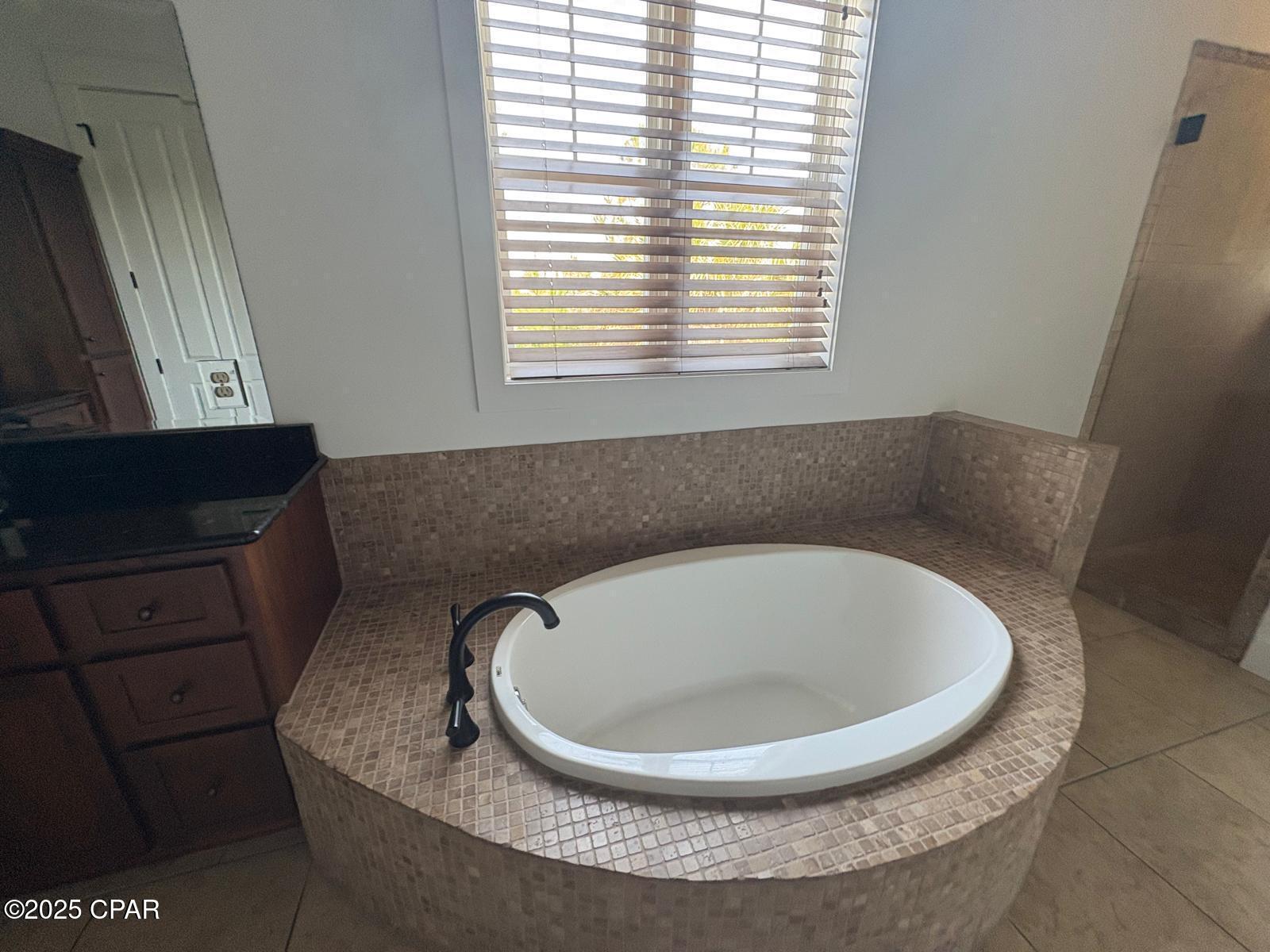 Image 7 For 5303 Hopetown Lane