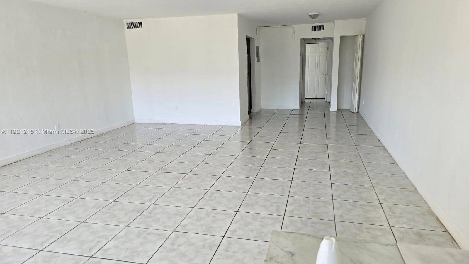 1885-ne-121st-st-17-north-miami-fl-33181/hzid_167c914d