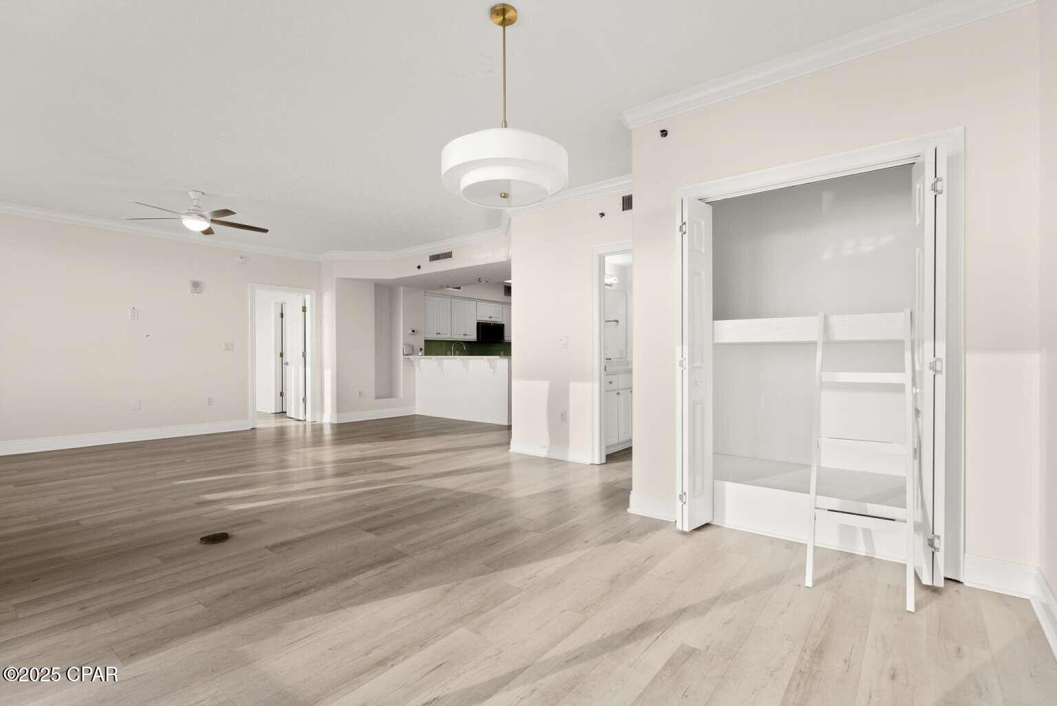 Image 10 For 8715 Surf Drive 505b