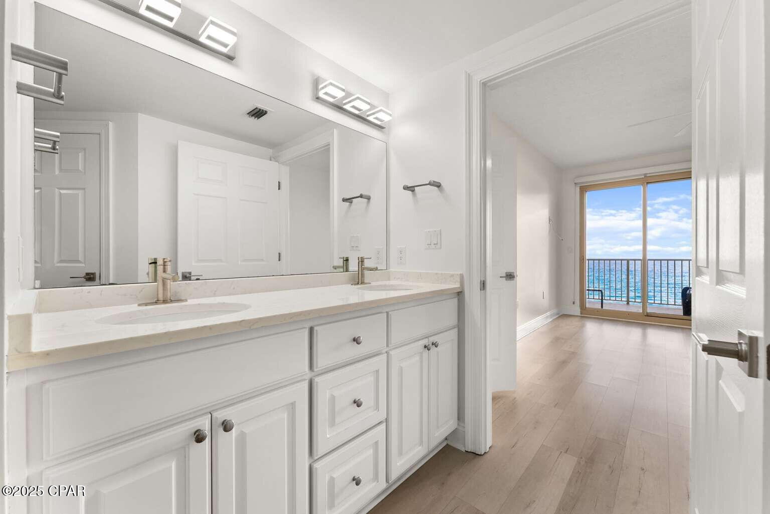 Image 24 For 8715 Surf Drive 505b