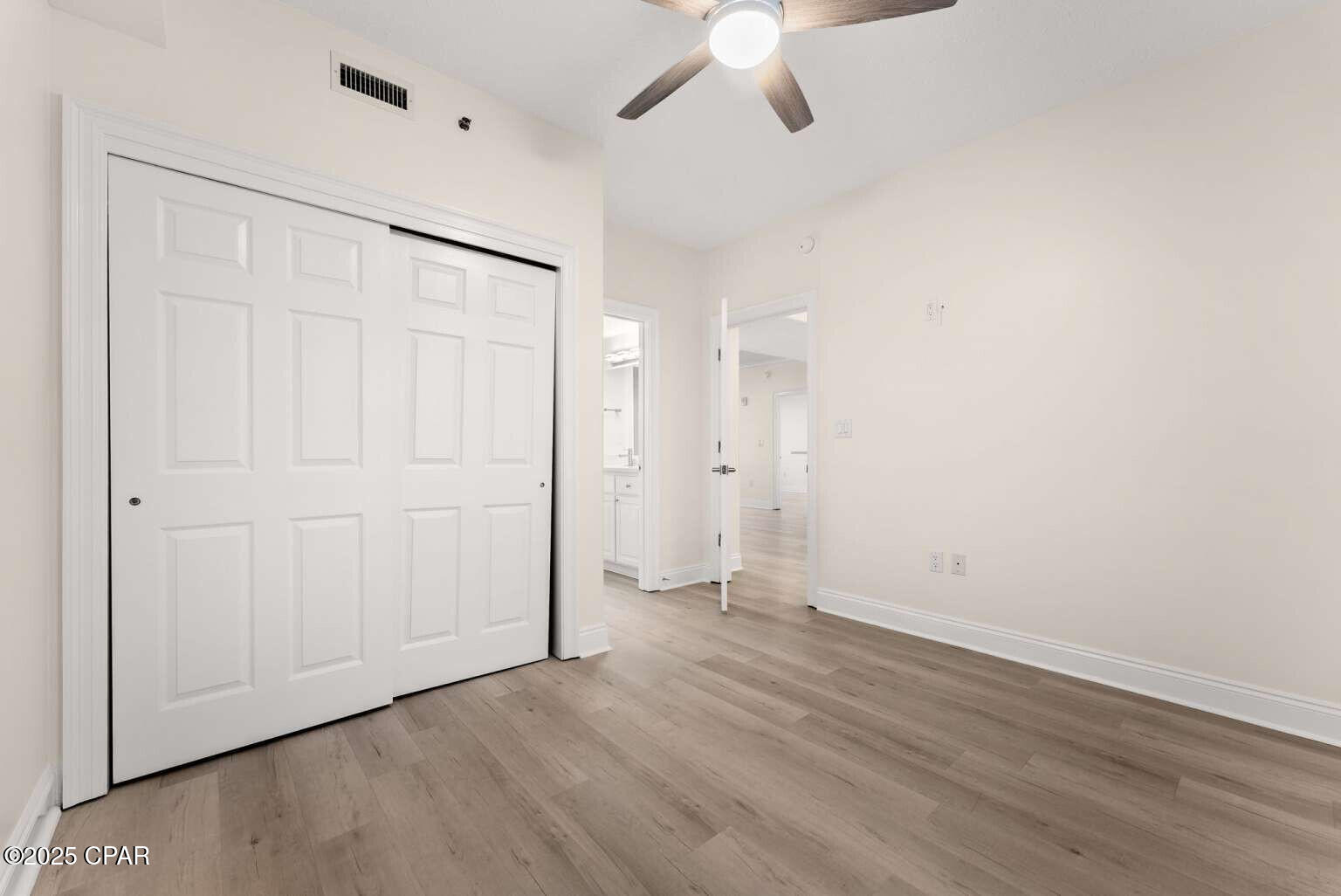 Image 30 For 8715 Surf Drive 505b