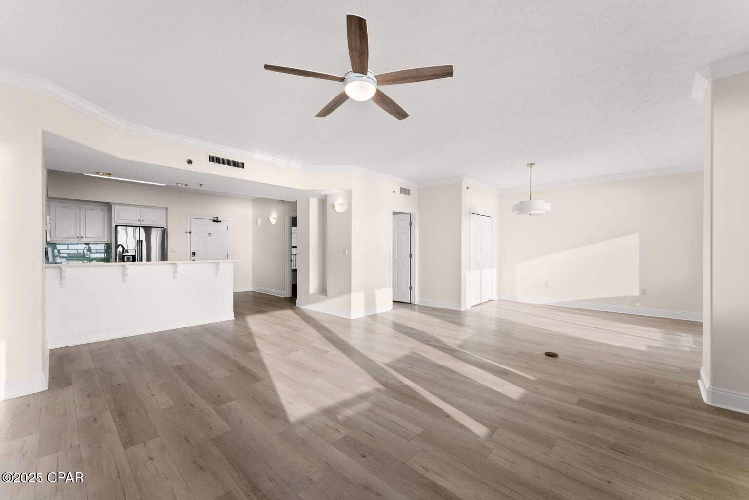 Image 5 For 8715 Surf Drive 505b