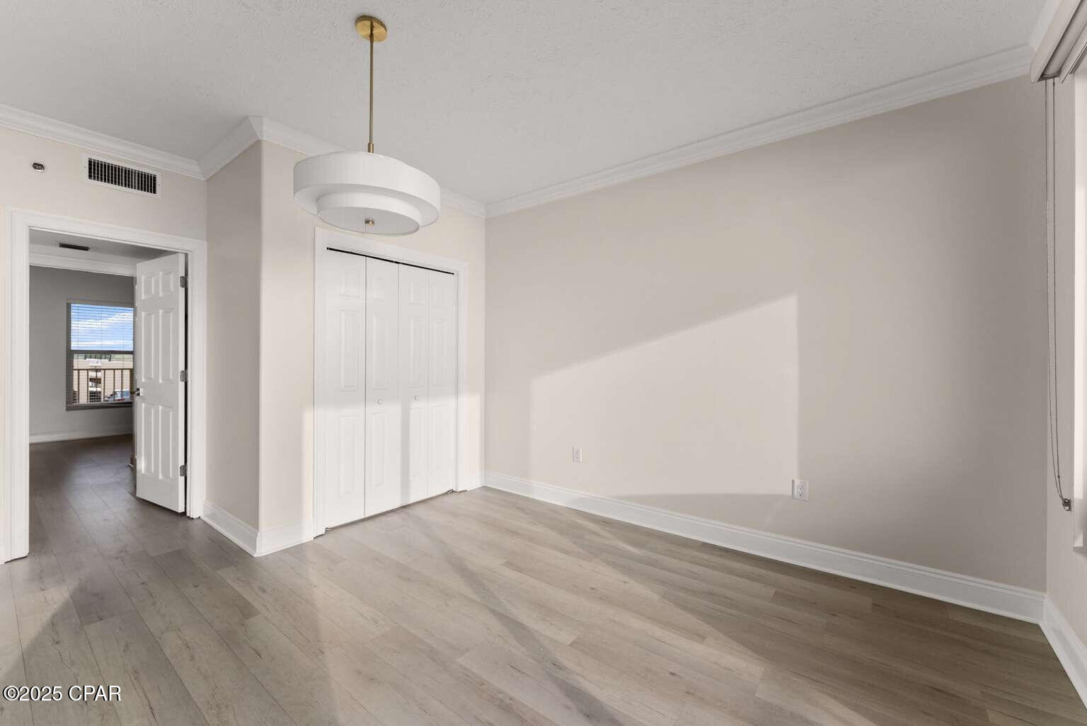 Image 9 For 8715 Surf Drive 505b