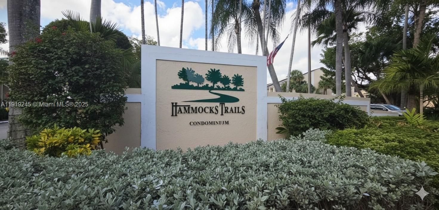 Hammocks Trails Condo