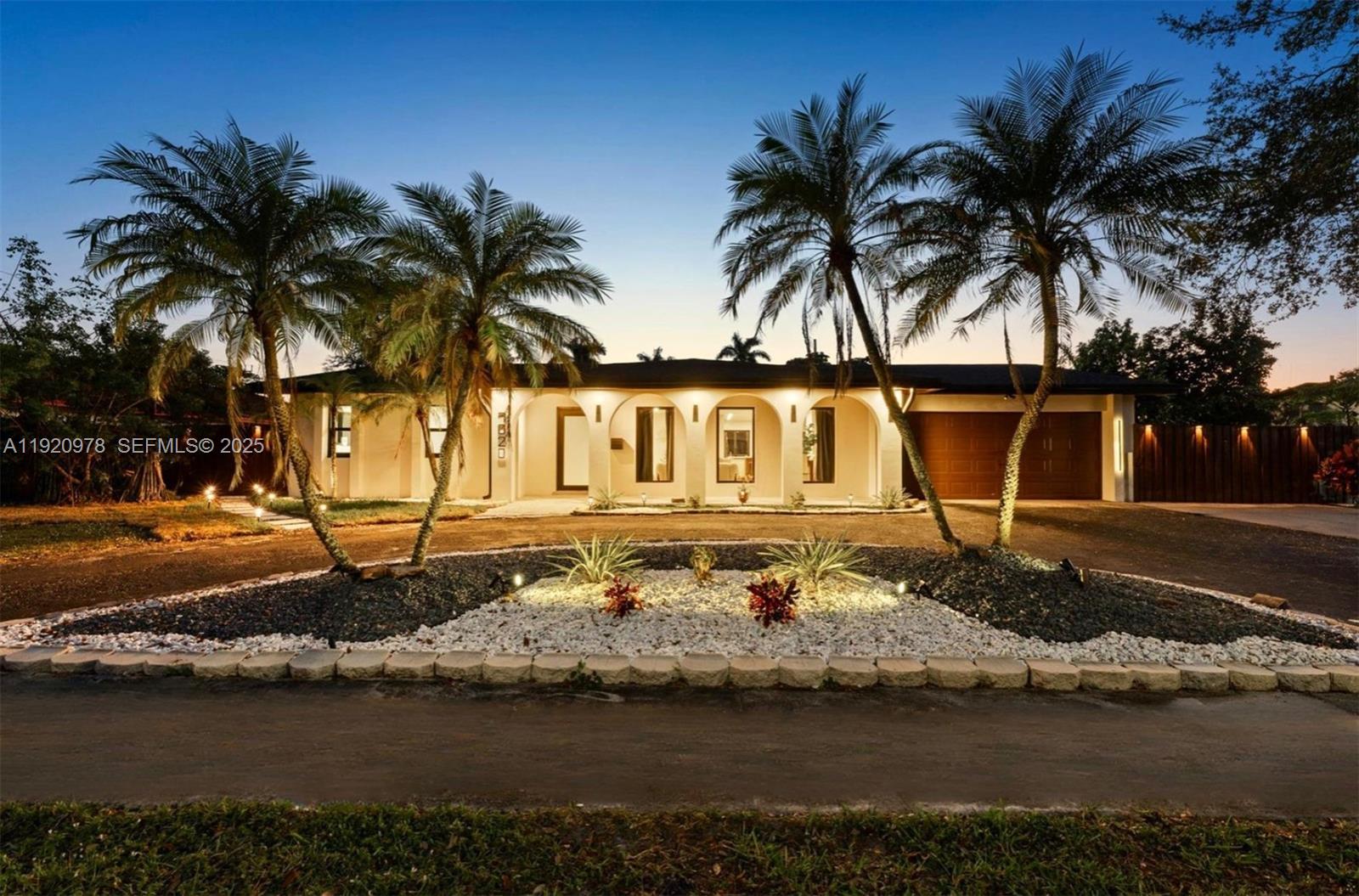 Plantations Secluded Gard