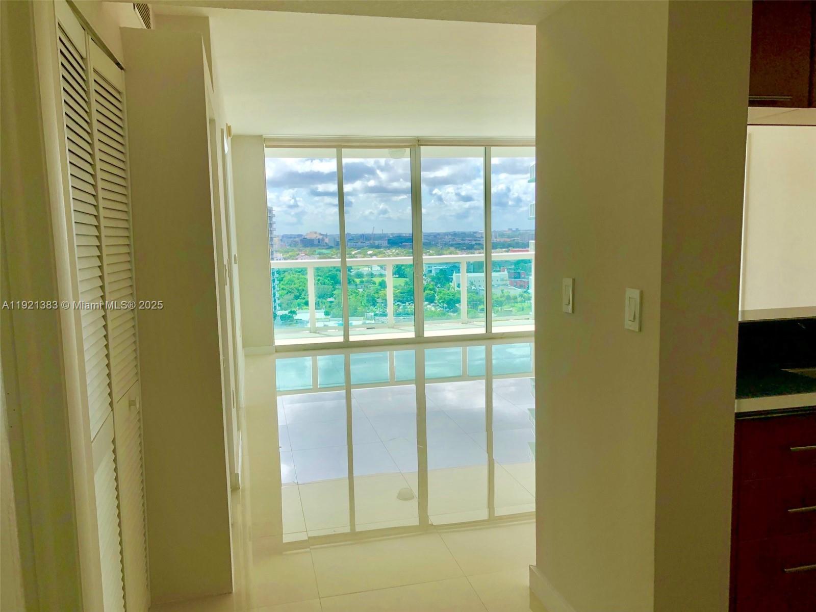 Condo for Rent in Miami, FL