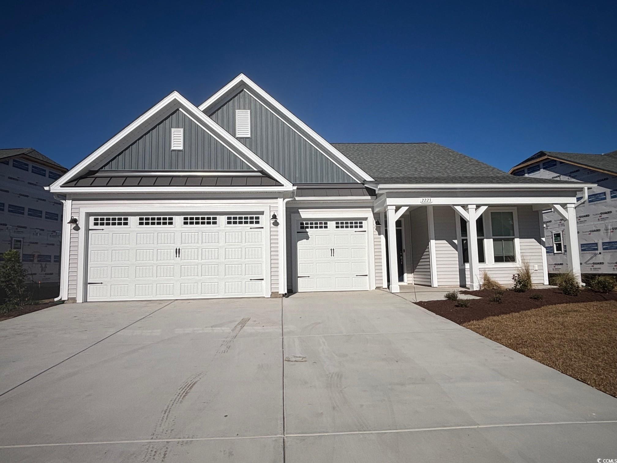 2223 Seagrape Dr. Little River, SC 29566