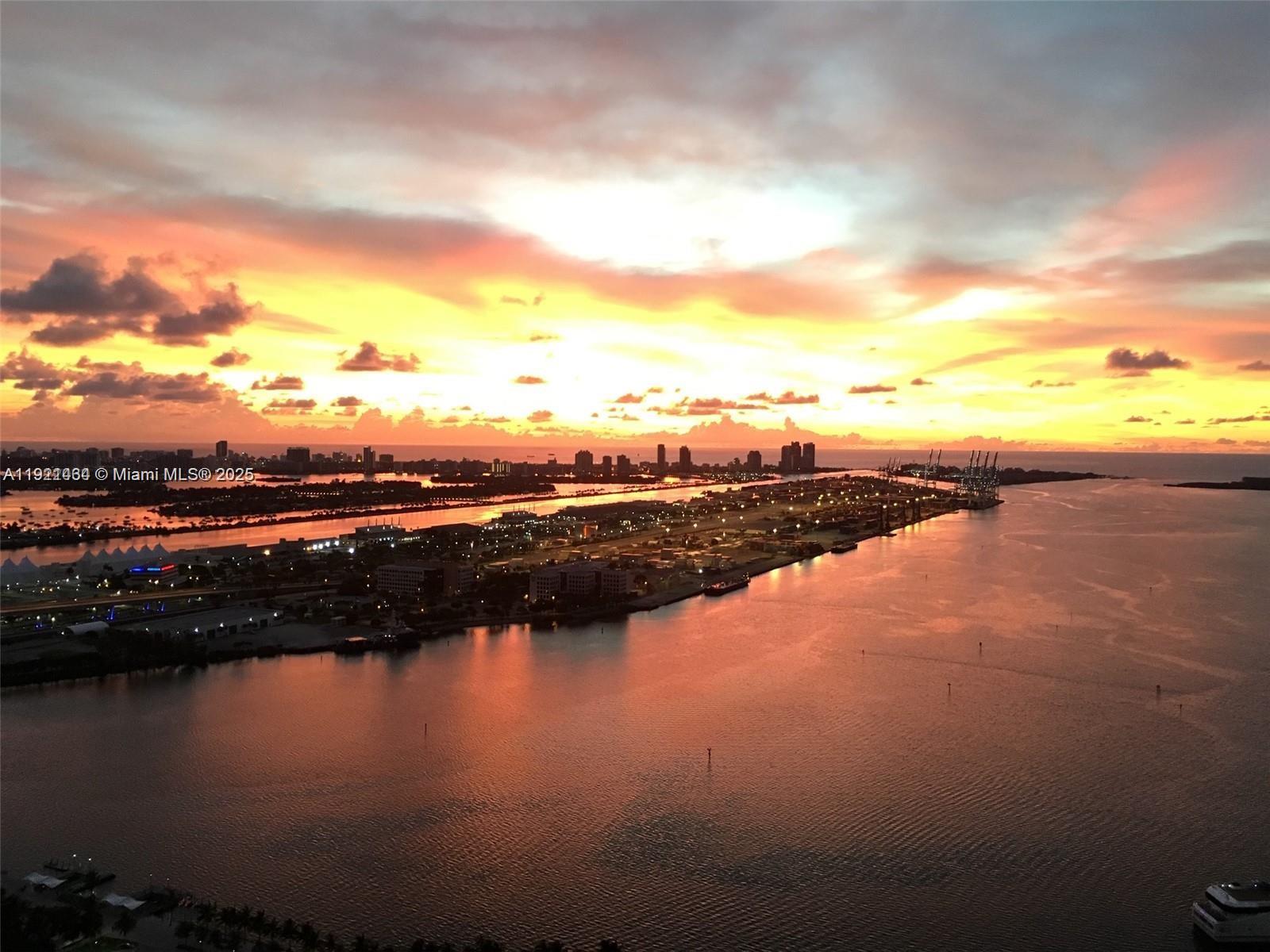 50 Biscayne Condo