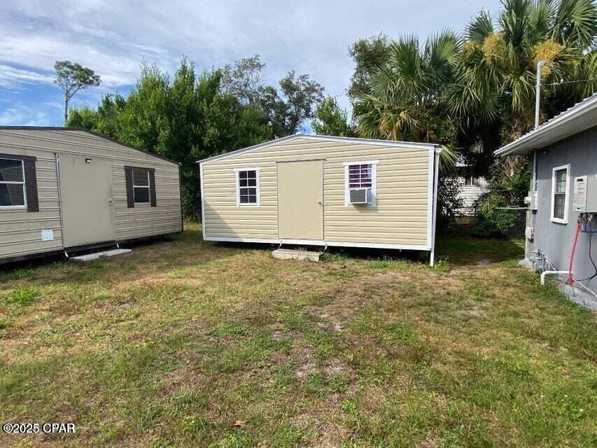 Image 9 For 707 Satsuma Avenue