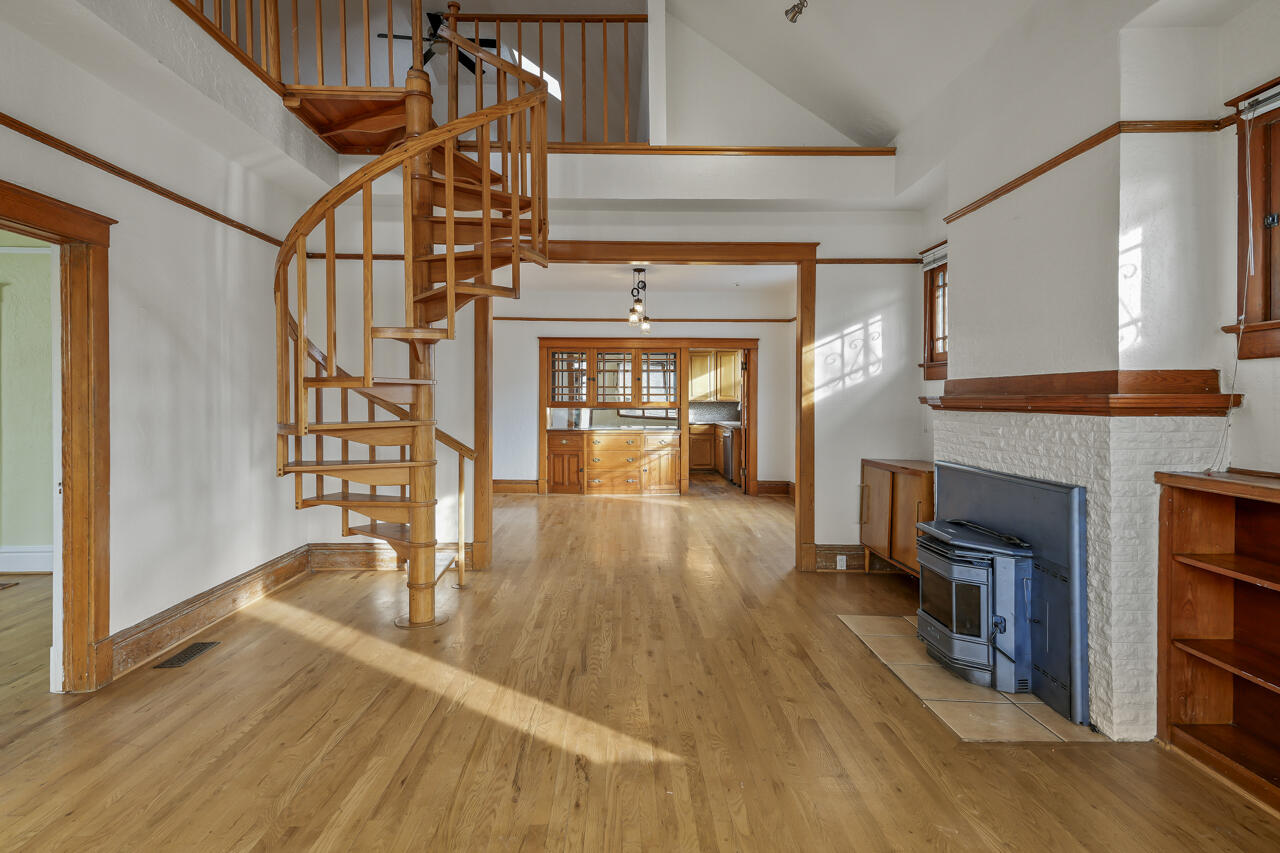 Homes for sale in Albuquerque, NM | 707 Slate Ave Nw, Albuquerque, NM 87102 | MLS# 1095004