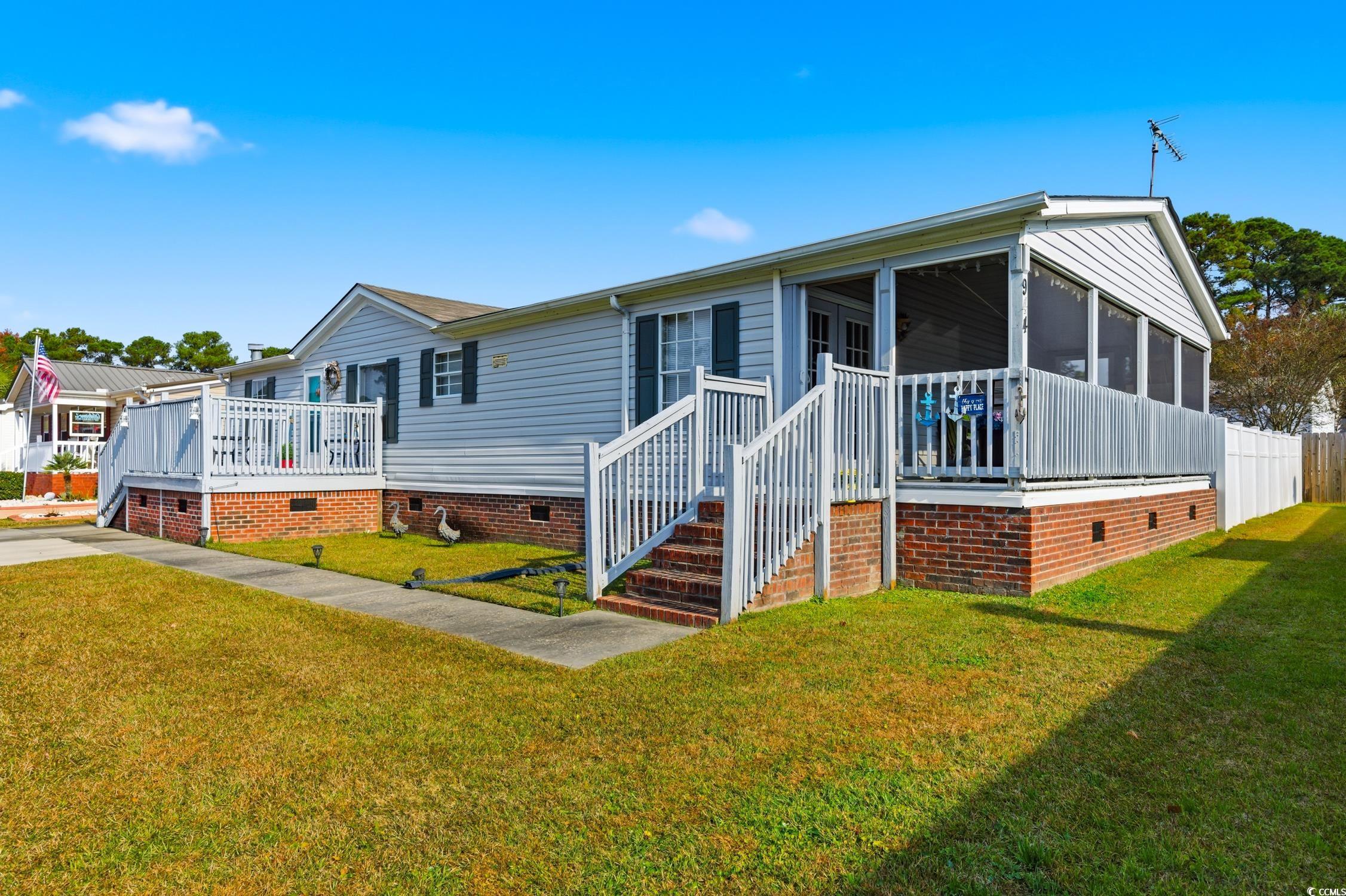 3136 Lyndon Dr. Little River, SC 29566