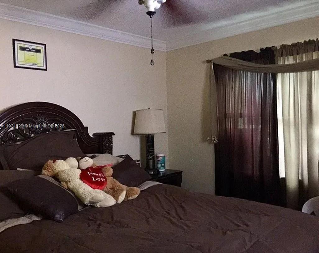 Los Palacios By Miami Lak